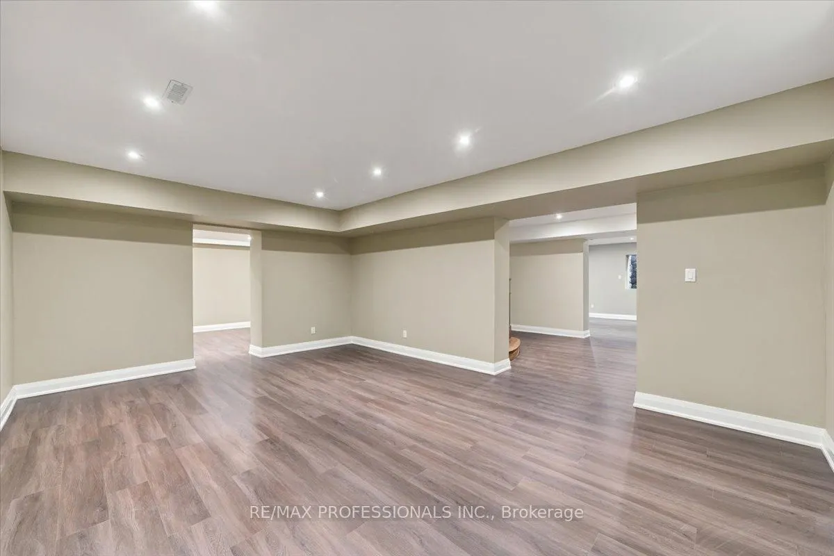 53 Edenvale Crescent