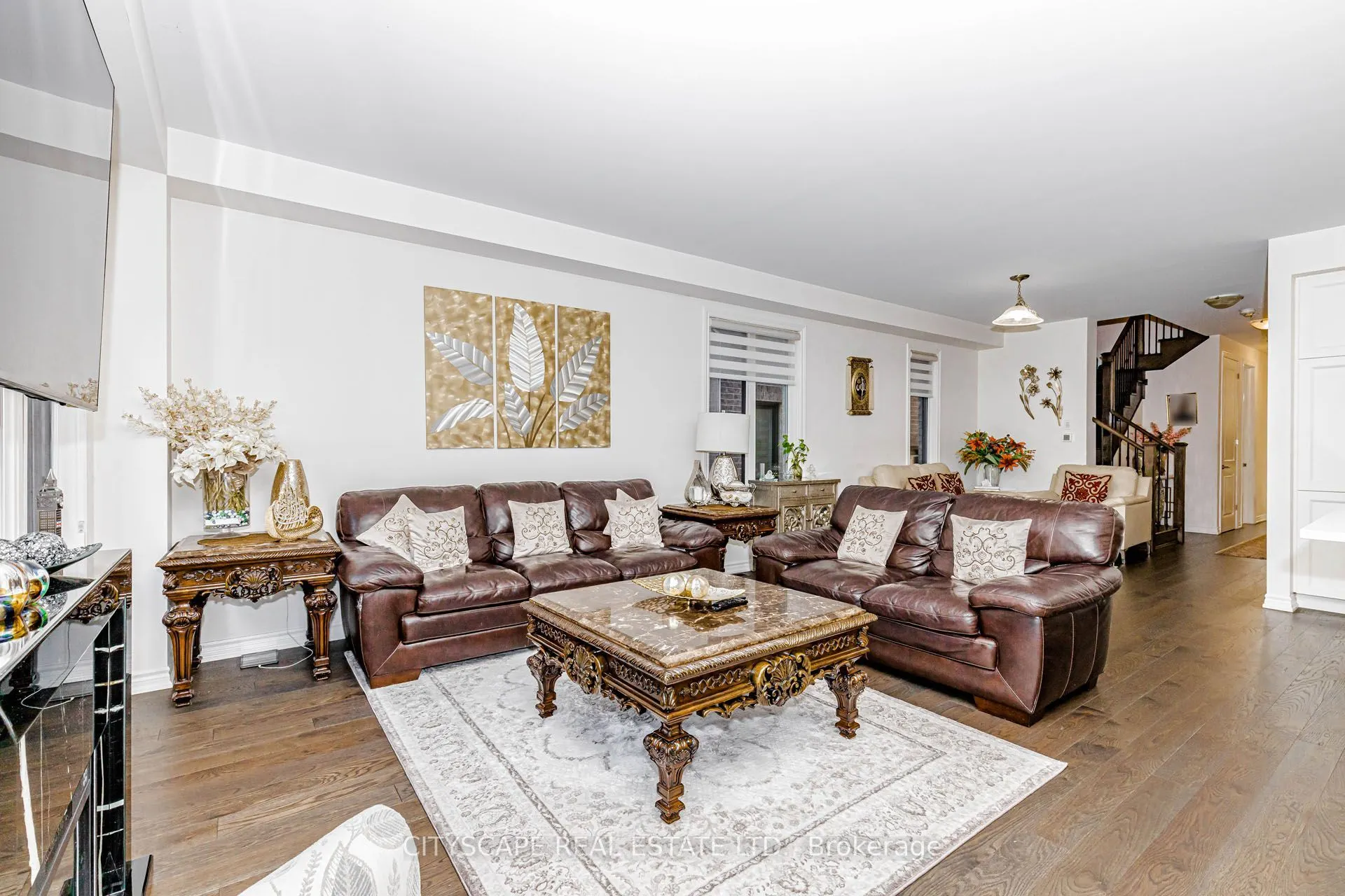 482 Bergamot Avenue