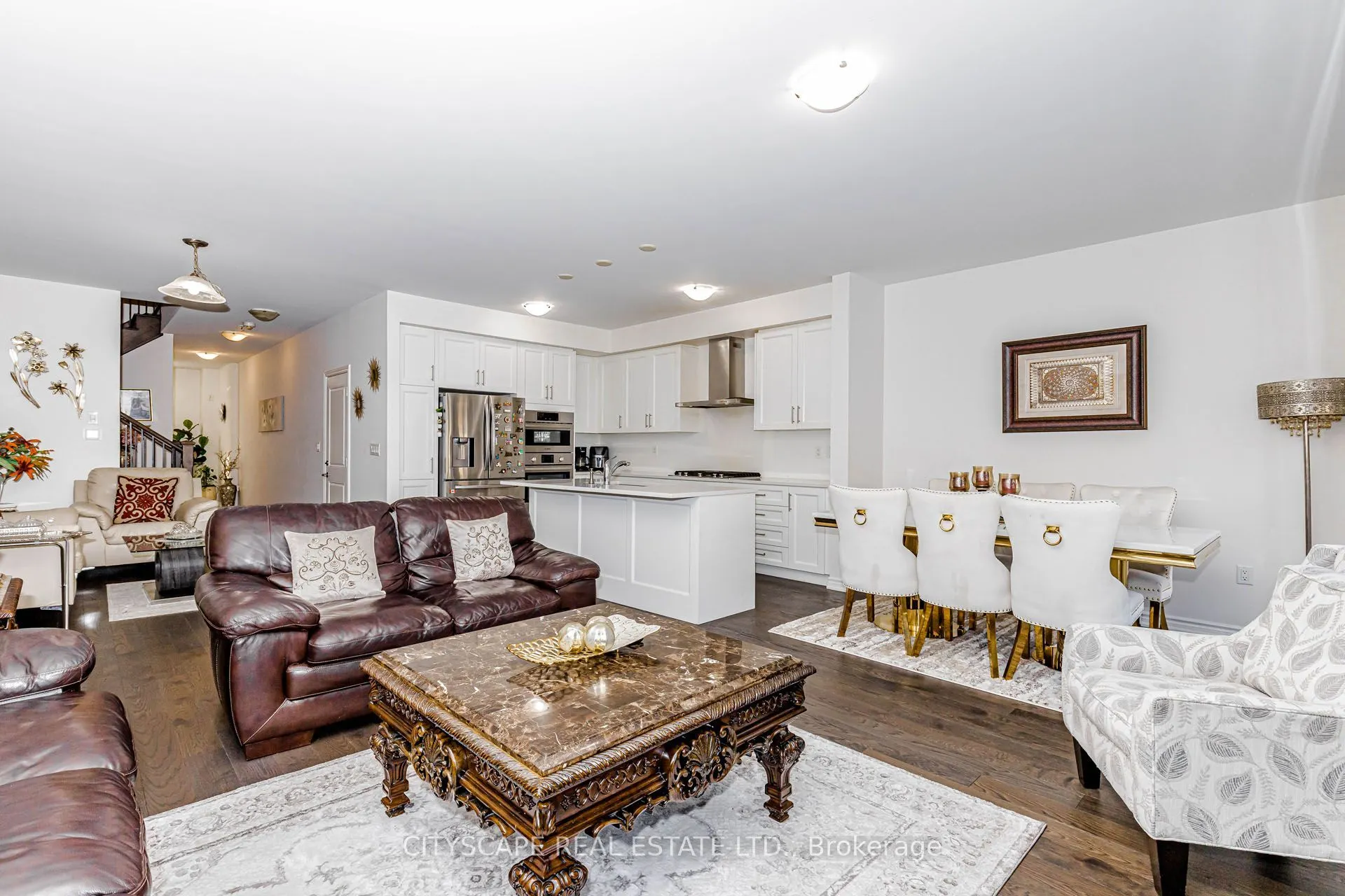 482 Bergamot Avenue