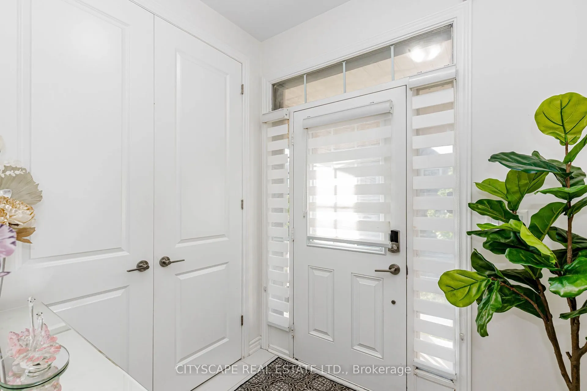 482 Bergamot Avenue