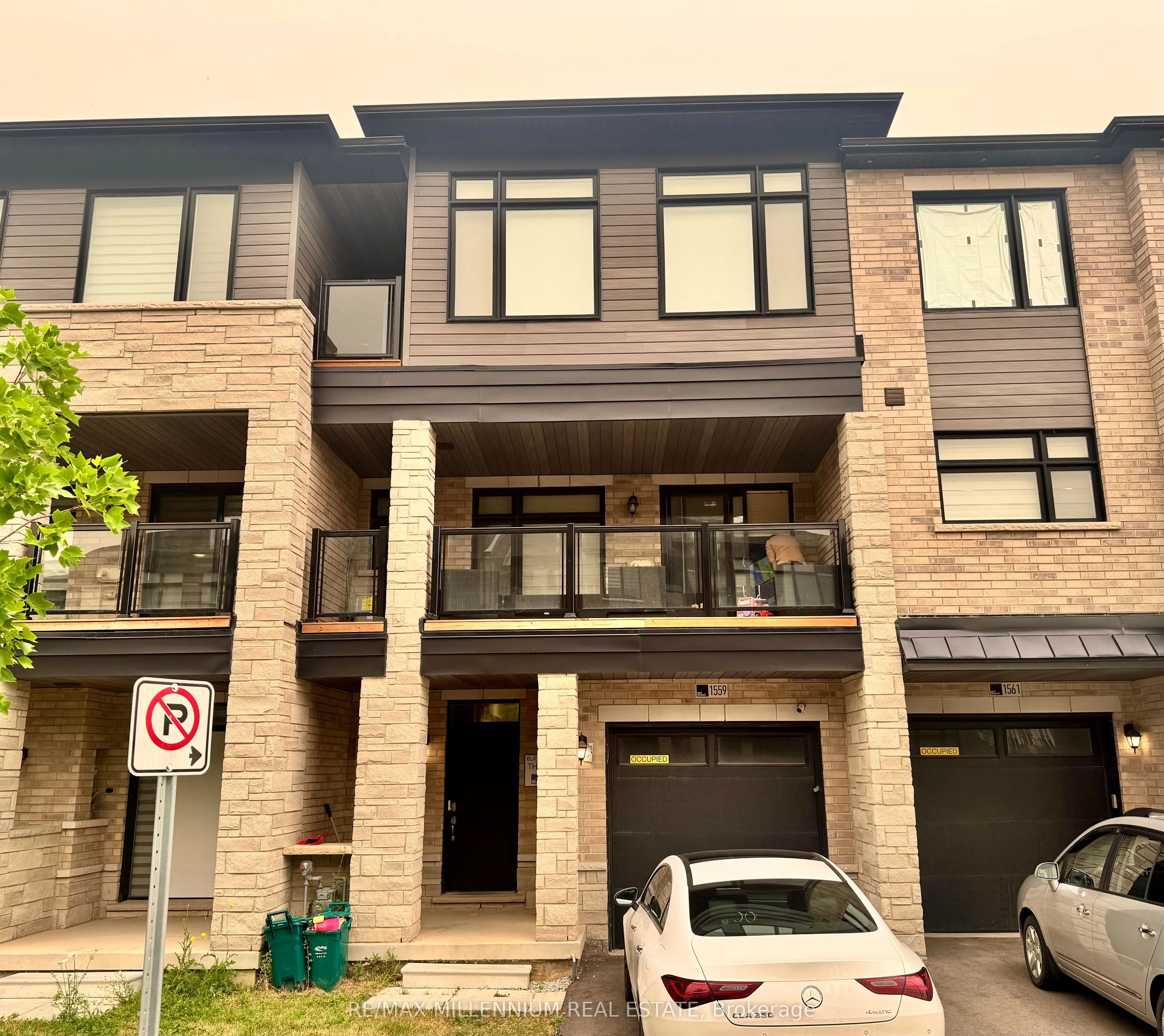 1559 Moonseed Place