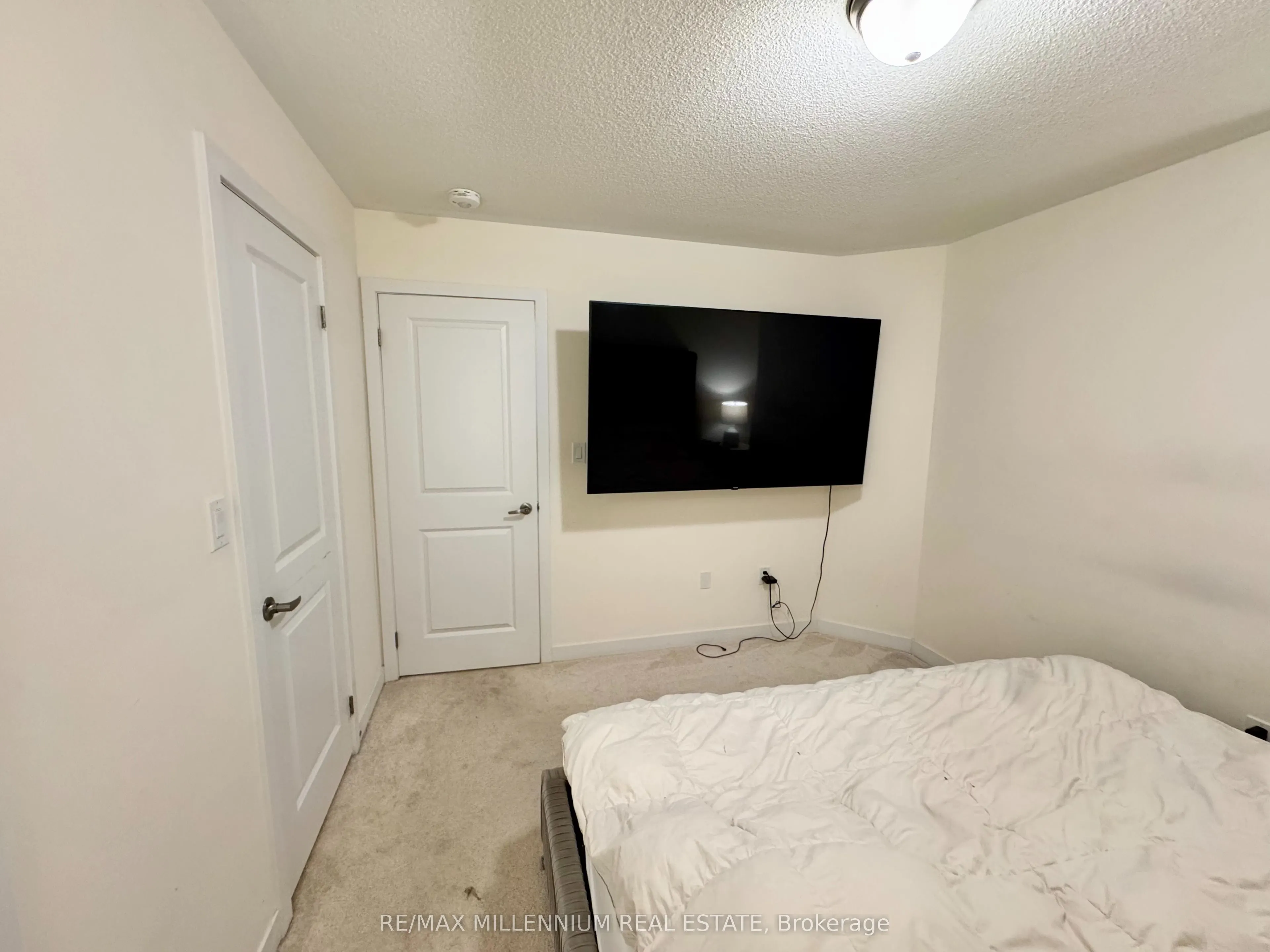 1559 Moonseed Place
