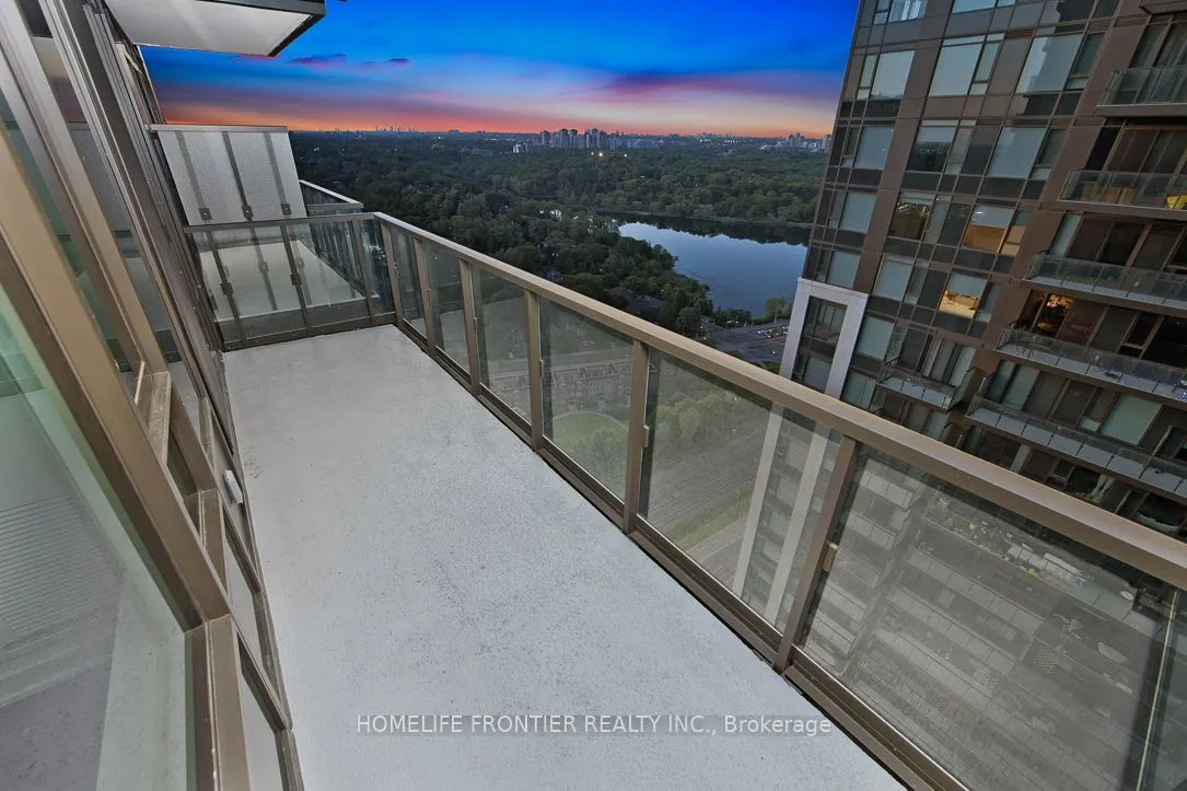 1928 Lakeshore Boulevard W #3603