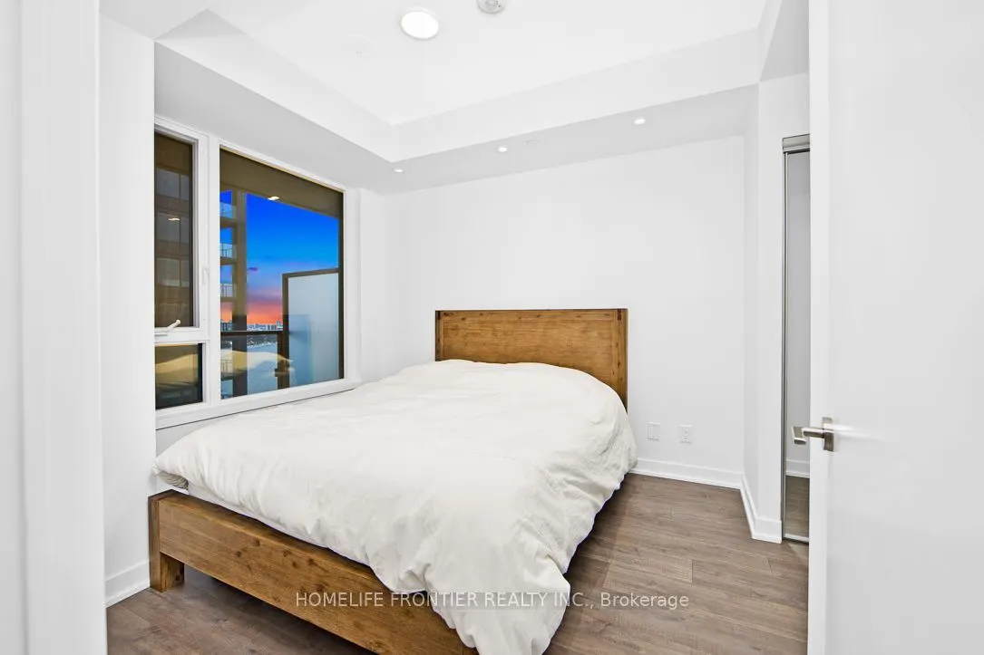 1928 Lakeshore Boulevard W #3603