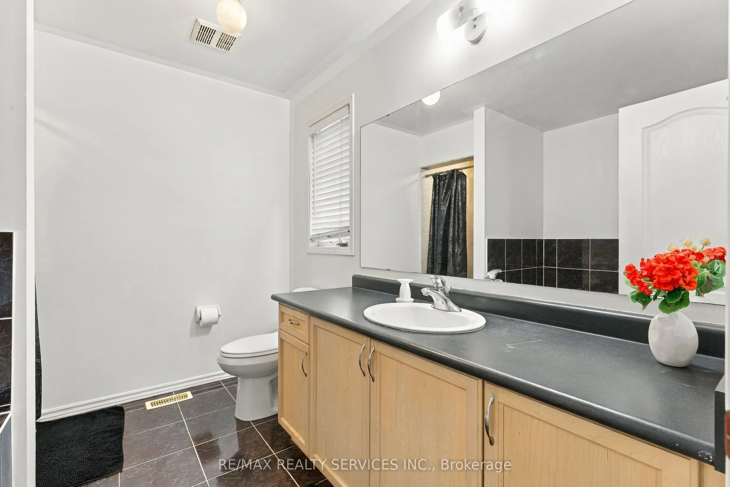14 Dunure Crescent