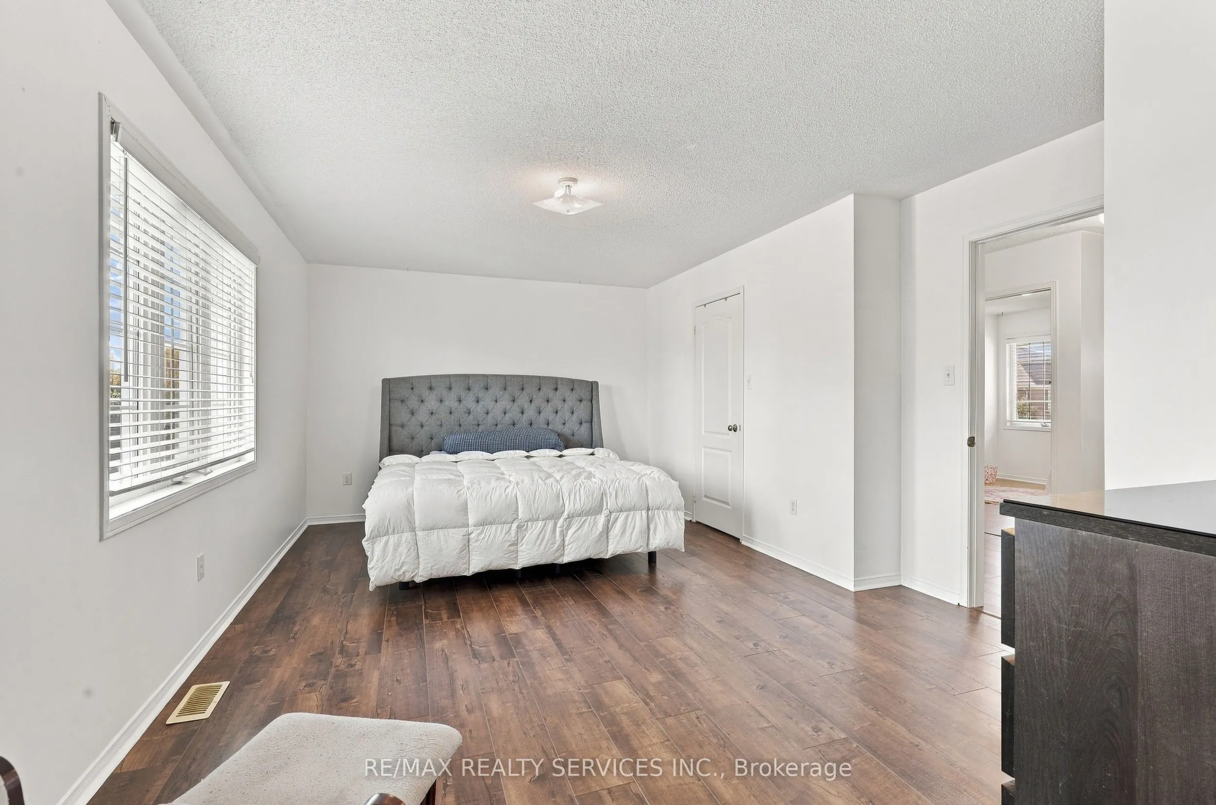 14 Dunure Crescent