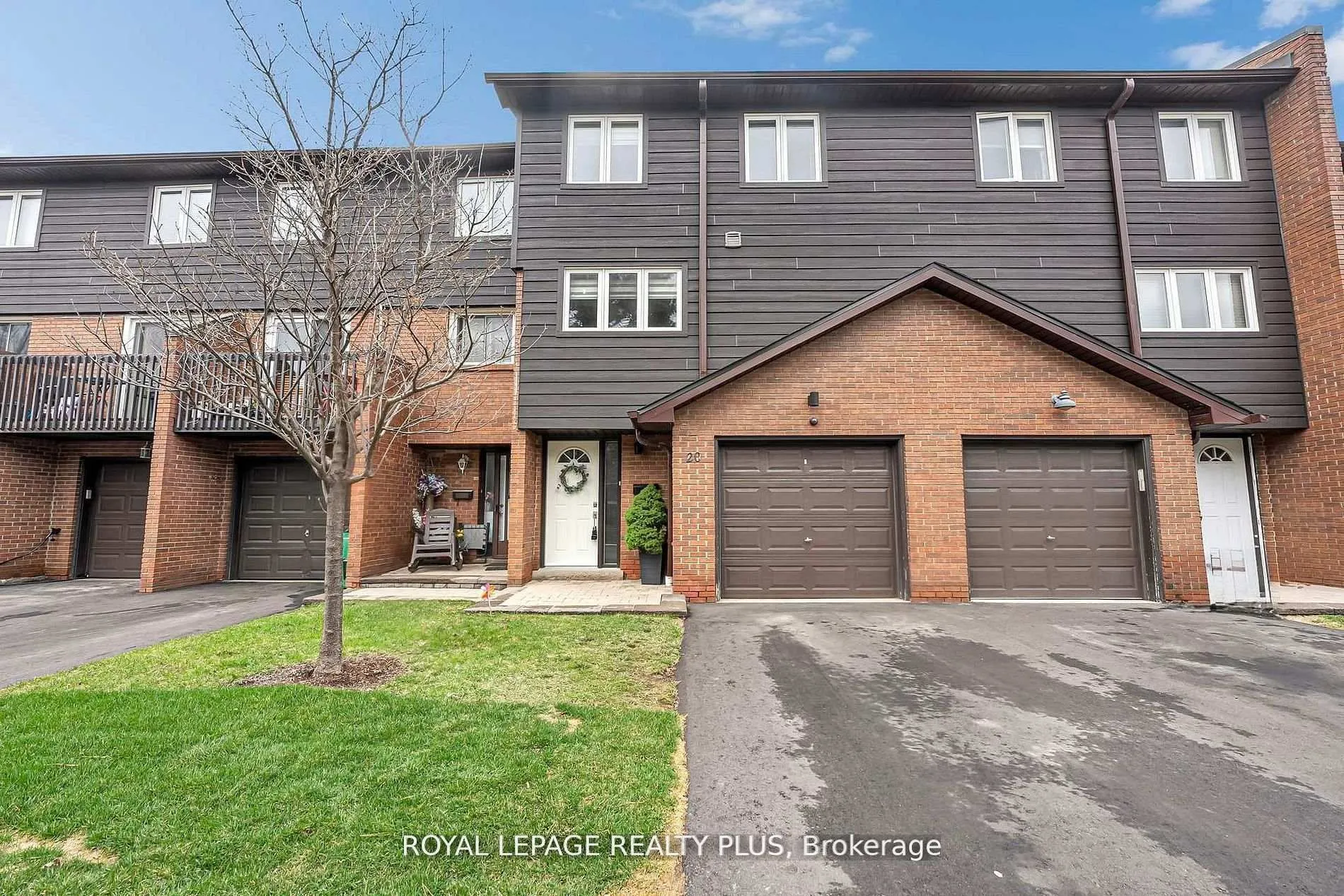 1755 Rathburn Road E #20