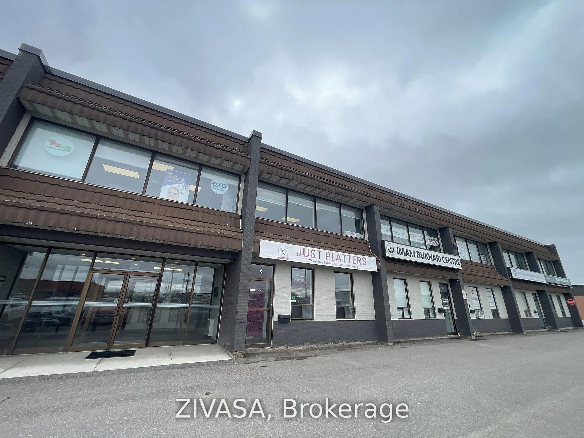 50 Steeles Avenue E #212