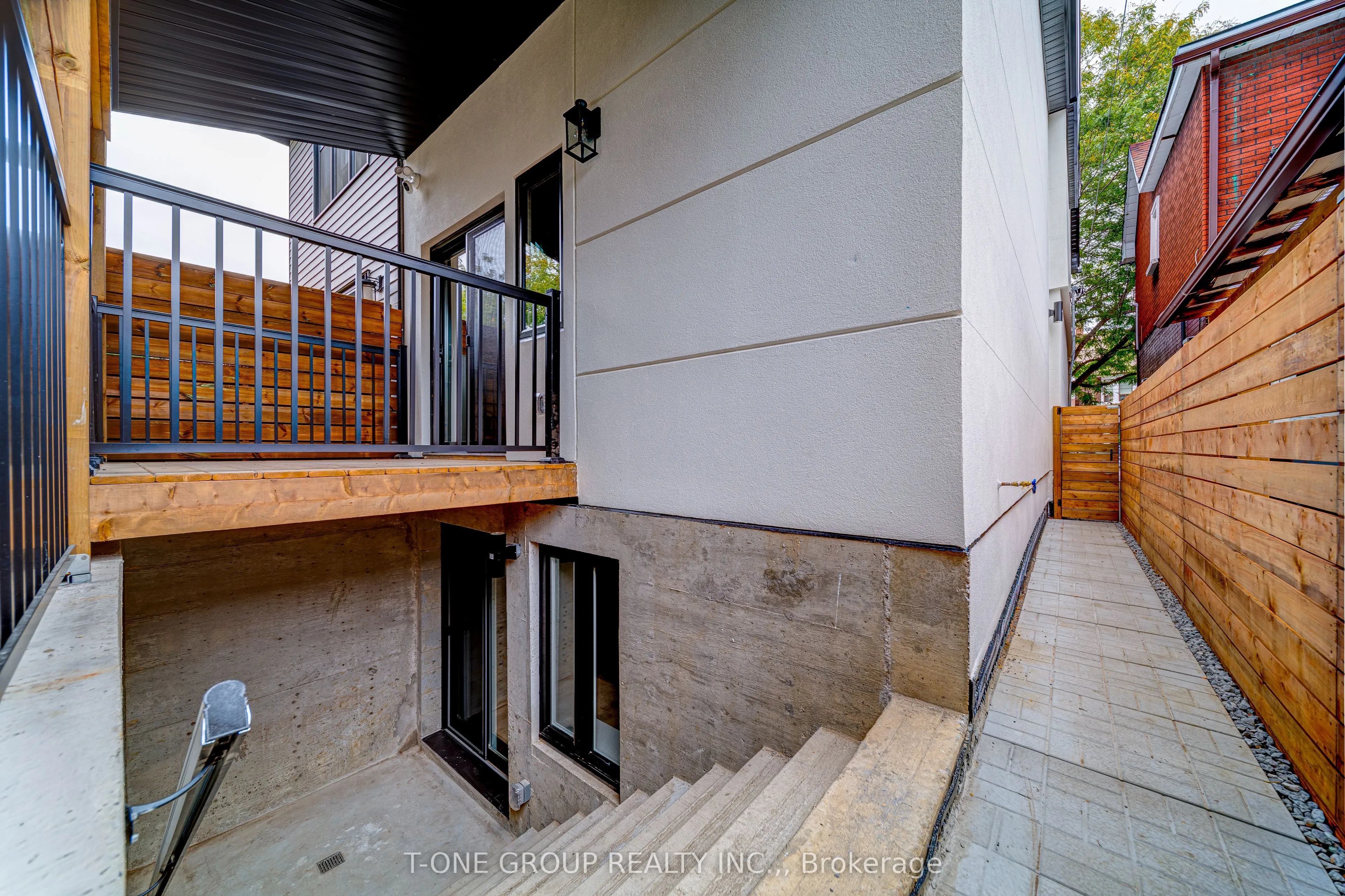 442 Margueretta Street