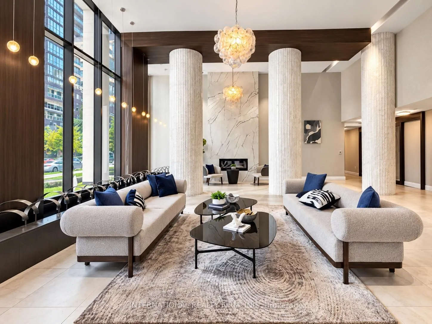 38 Annie Craig Drive #2210