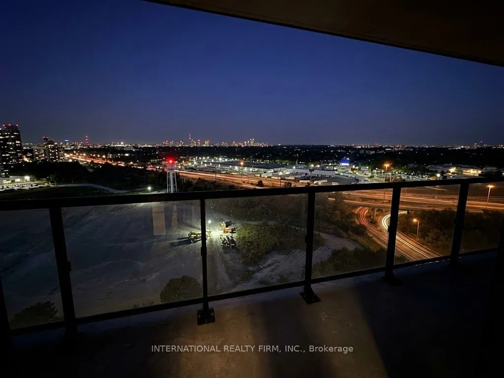 38 Annie Craig Drive #2210