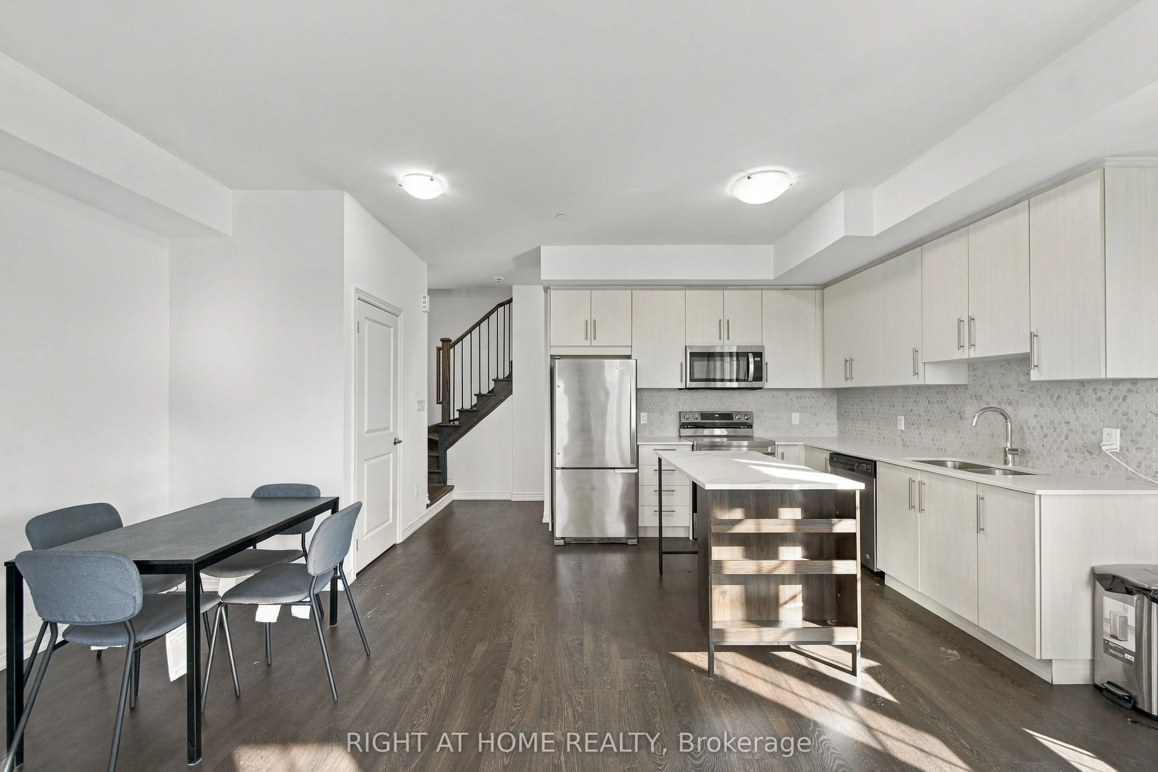 2199 Lillykin Street #28