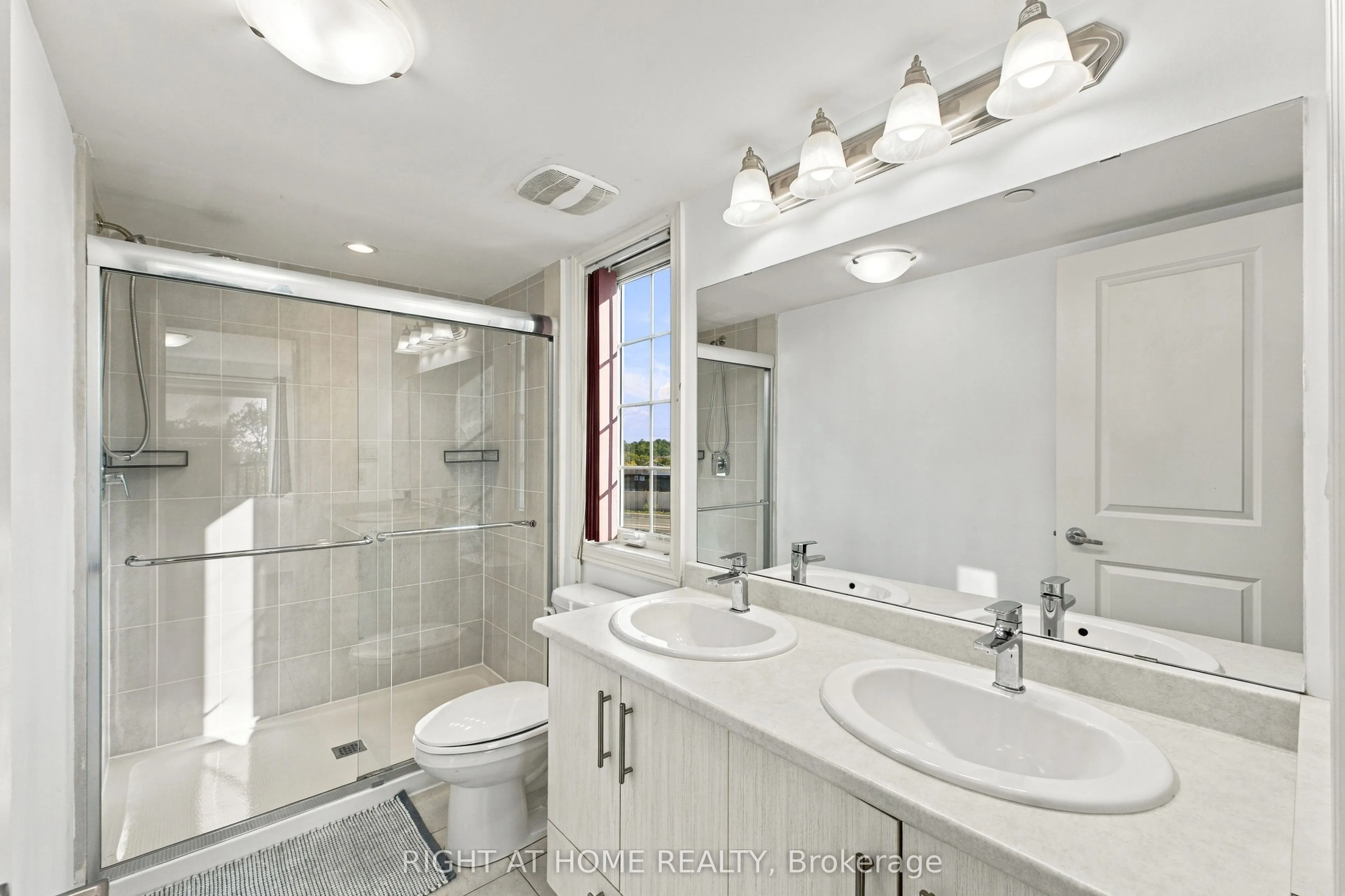 2199 Lillykin Street #28