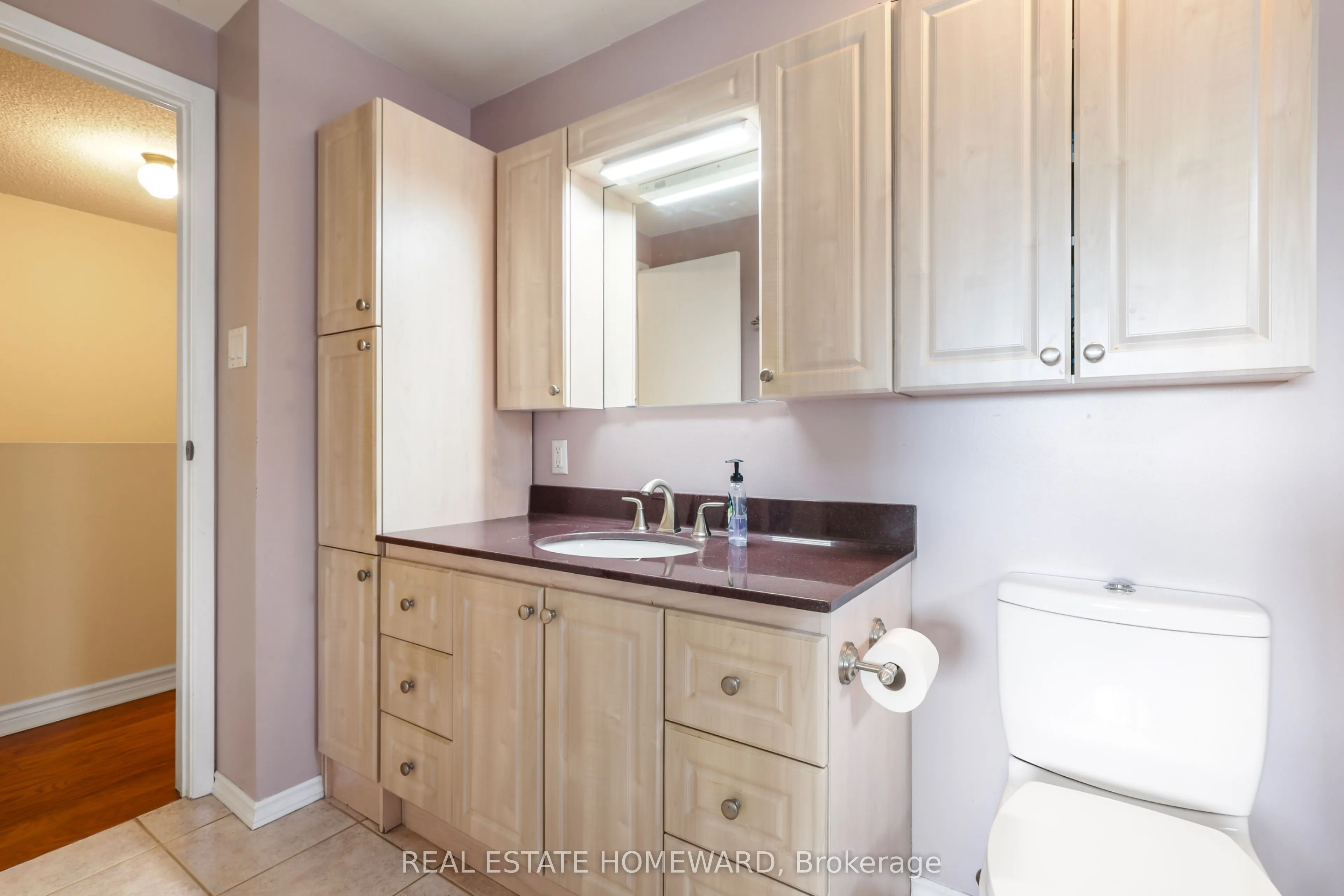 6399 Colebrook Crescent