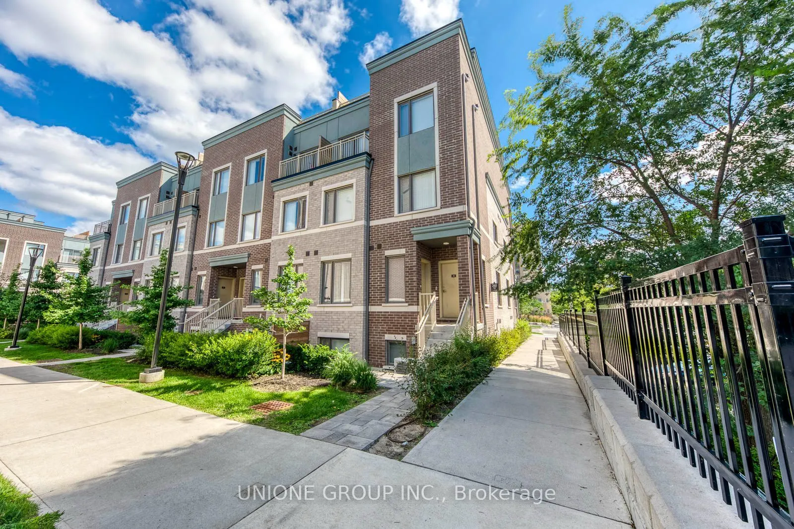 260 Twelfth Street #19