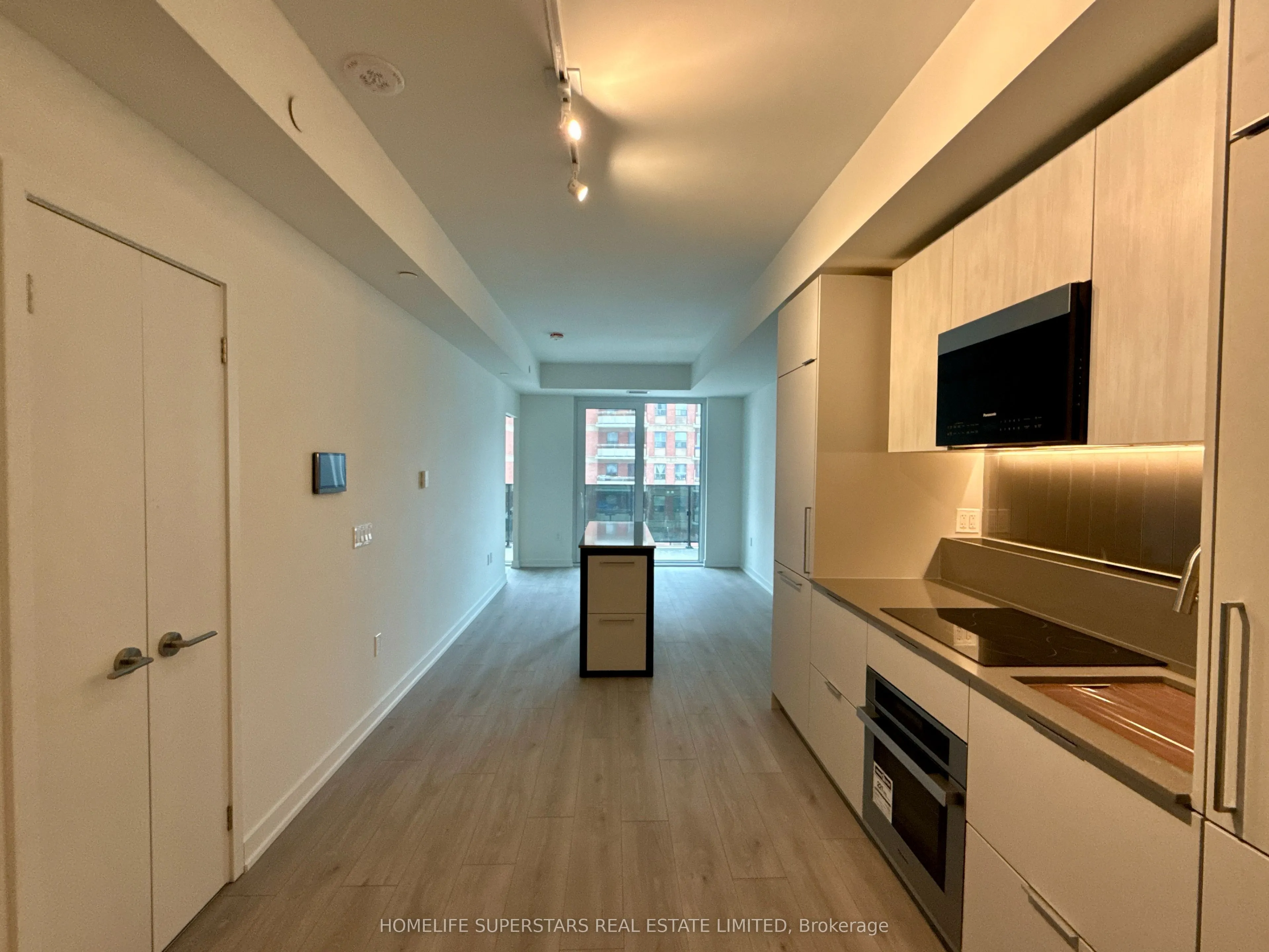 1 Fairview Road E #308