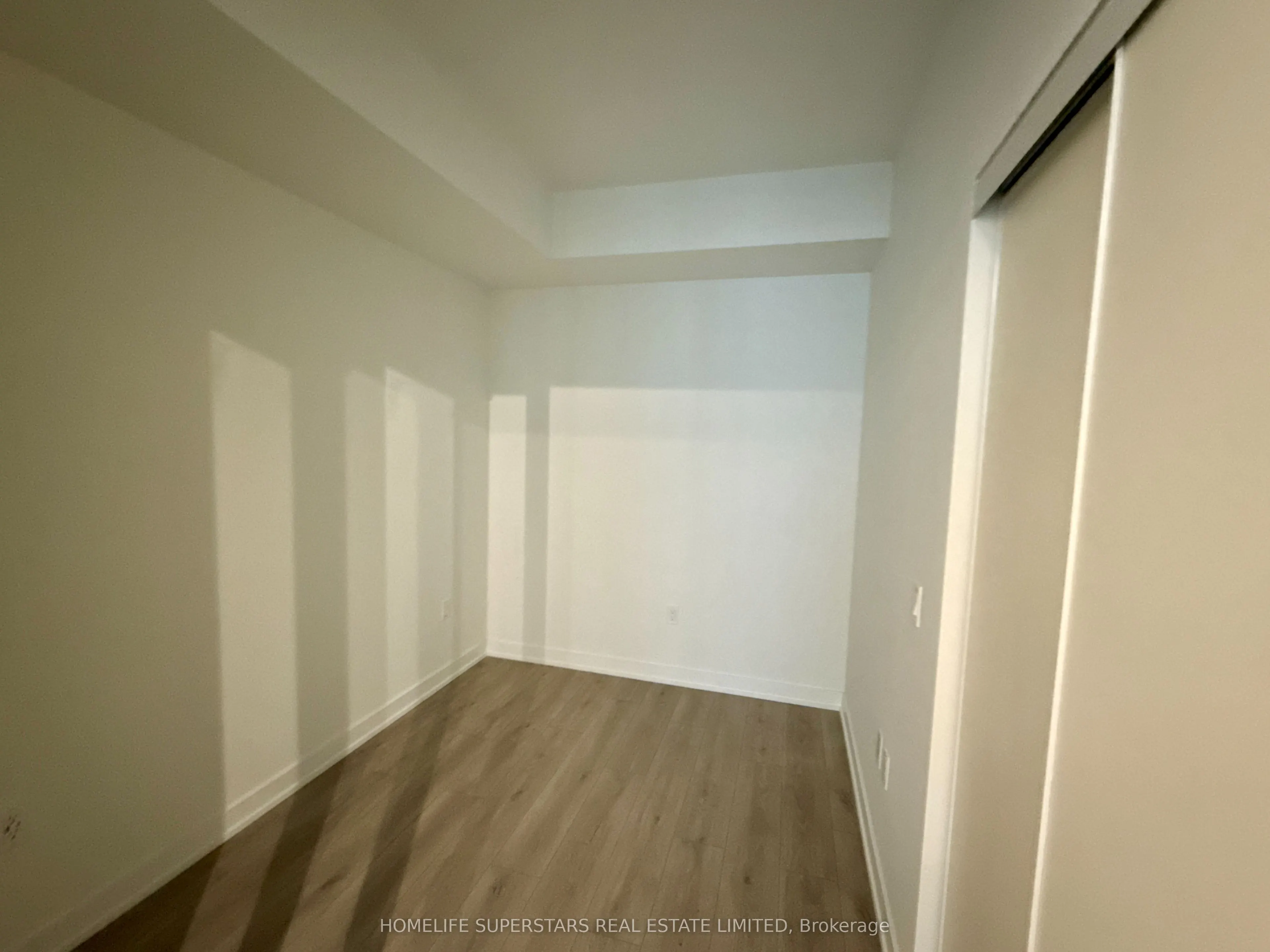 1 Fairview Road E #308