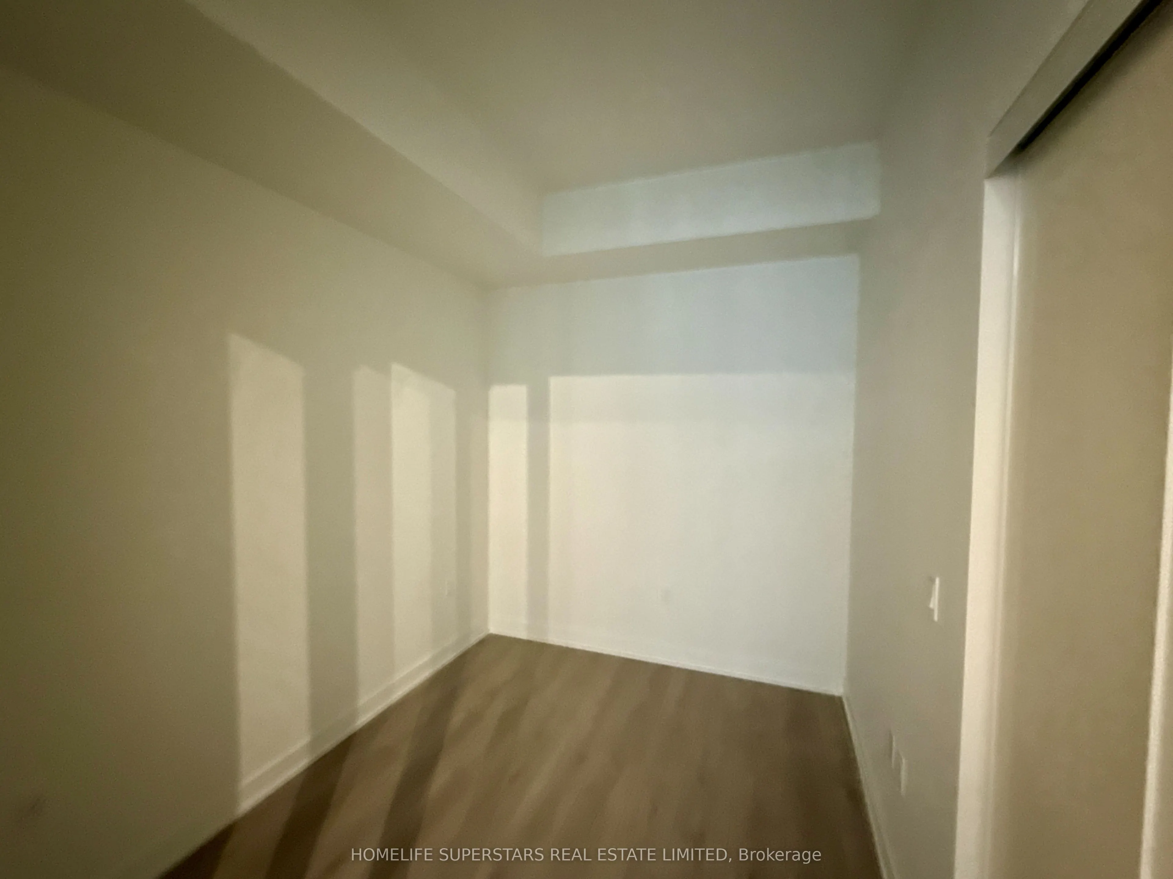 1 Fairview Road E #308
