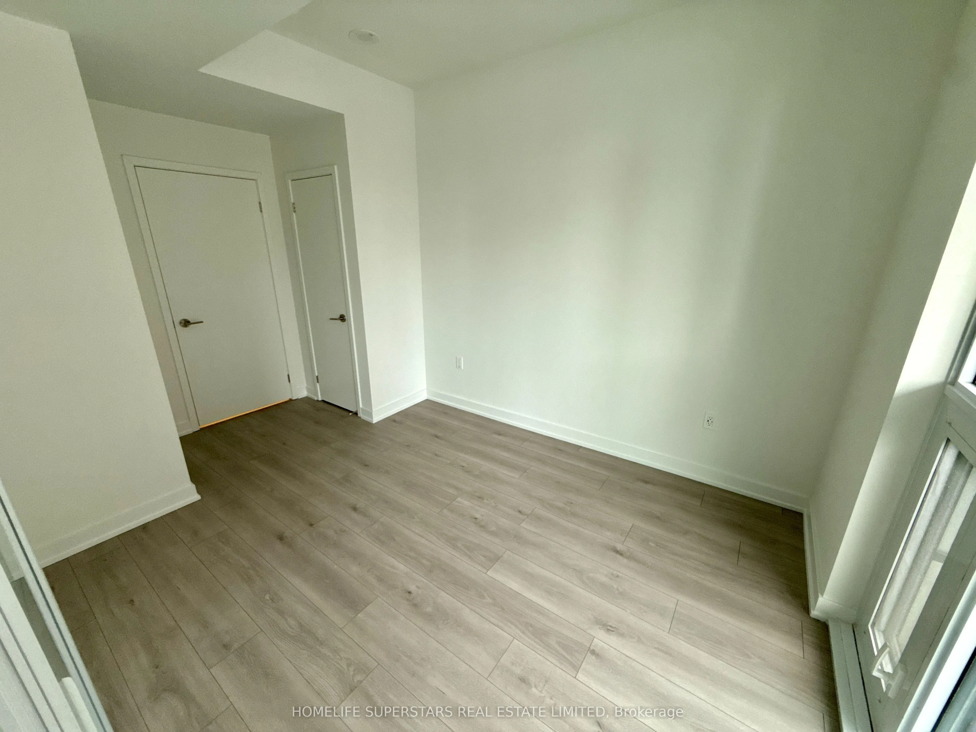 1 Fairview Road E #308