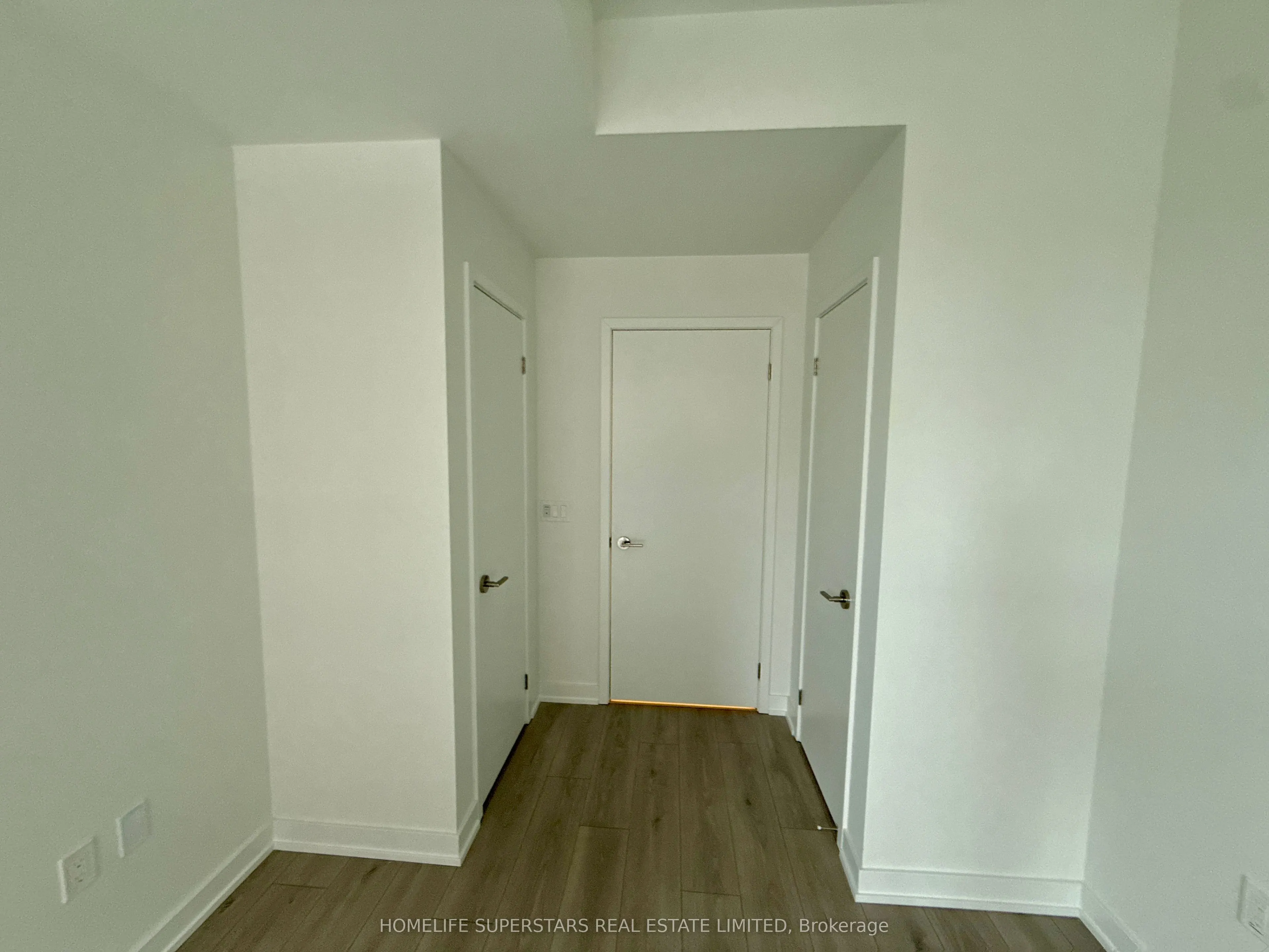 1 Fairview Road E #308