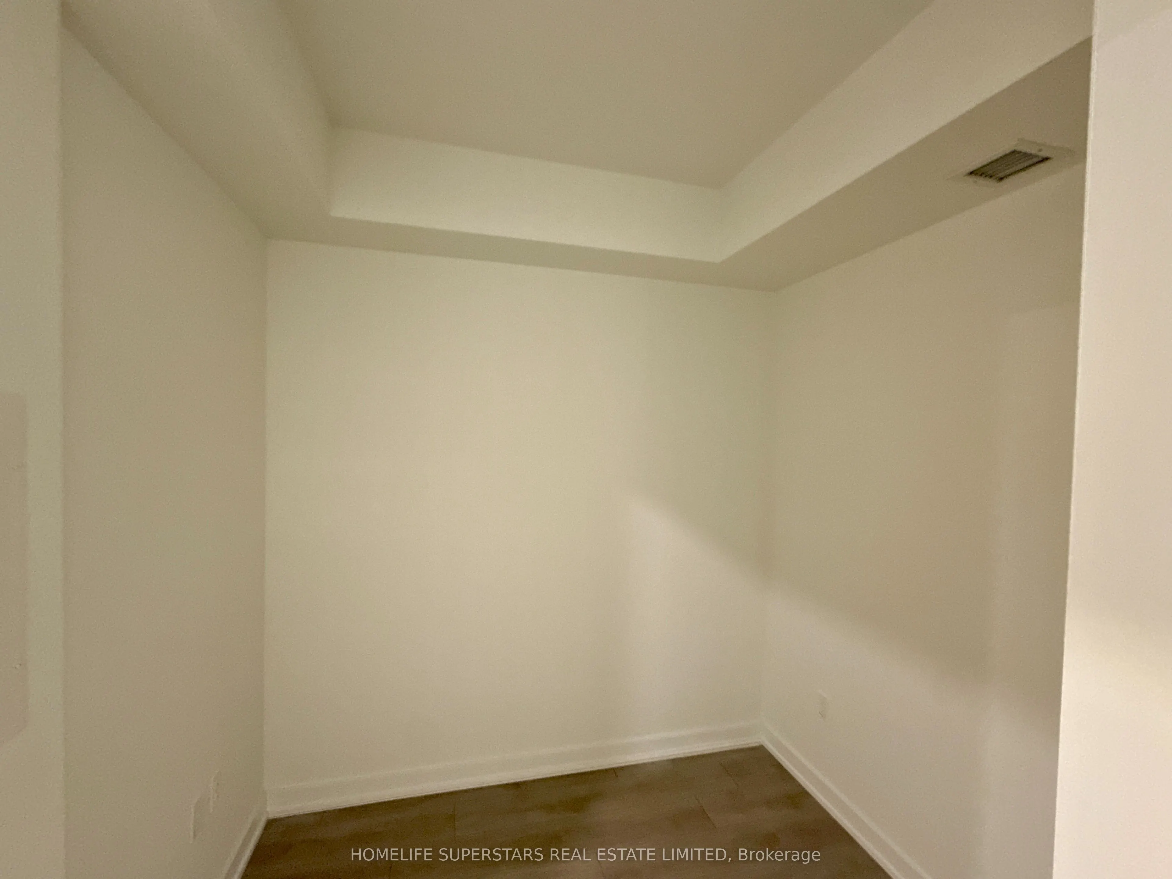 1 Fairview Road E #308