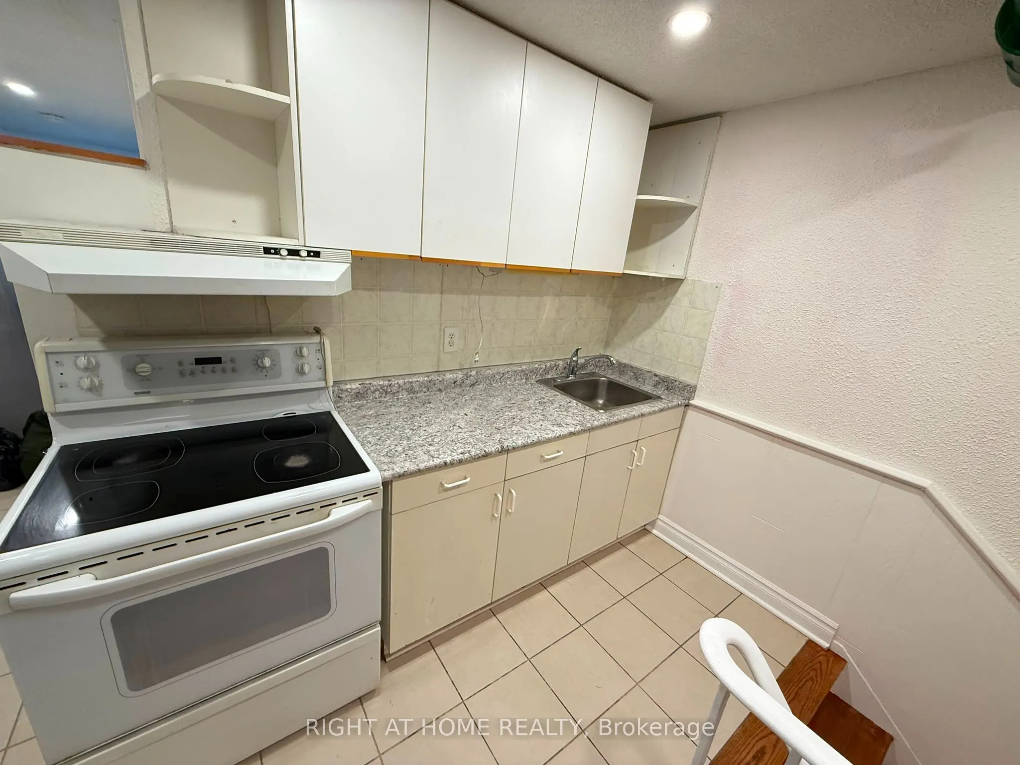 4154 Sunflower Drive #BSMT