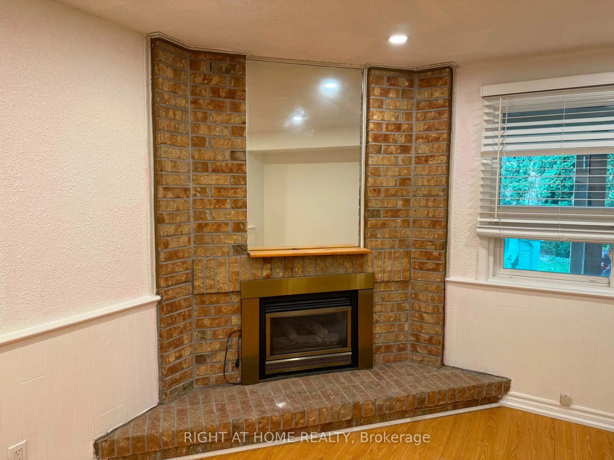 4154 Sunflower Drive #BSMT