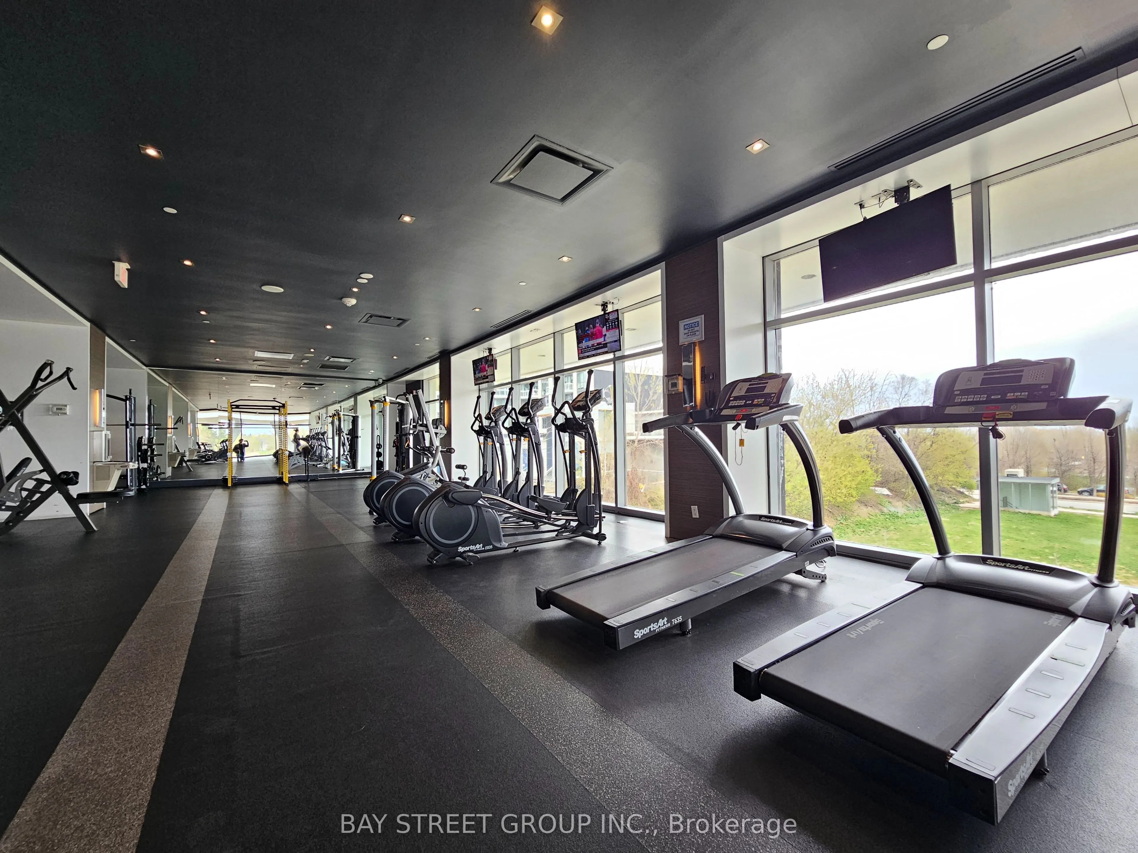33 Shore Breeze Drive #1906