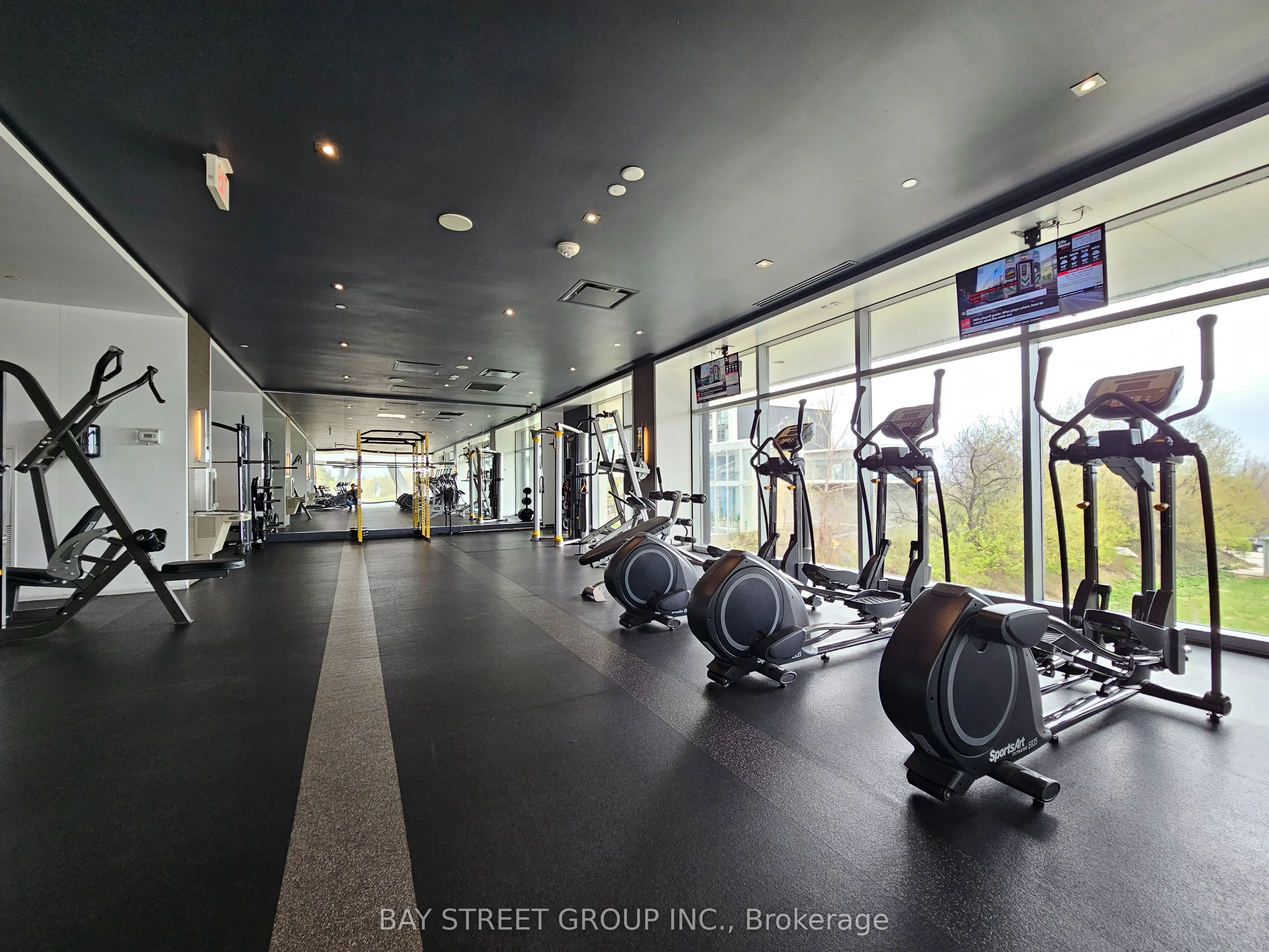33 Shore Breeze Drive #1906