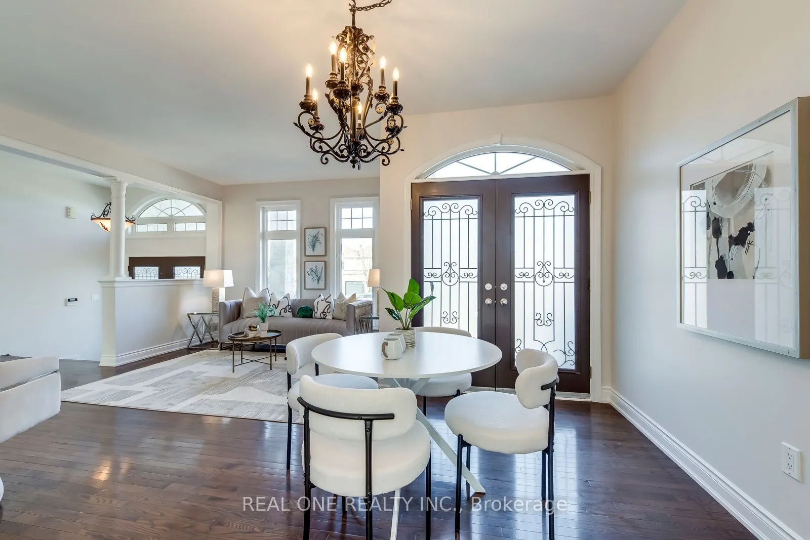 1426 Redwing Court