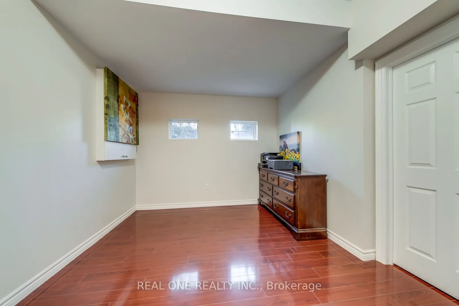 1426 Redwing Court