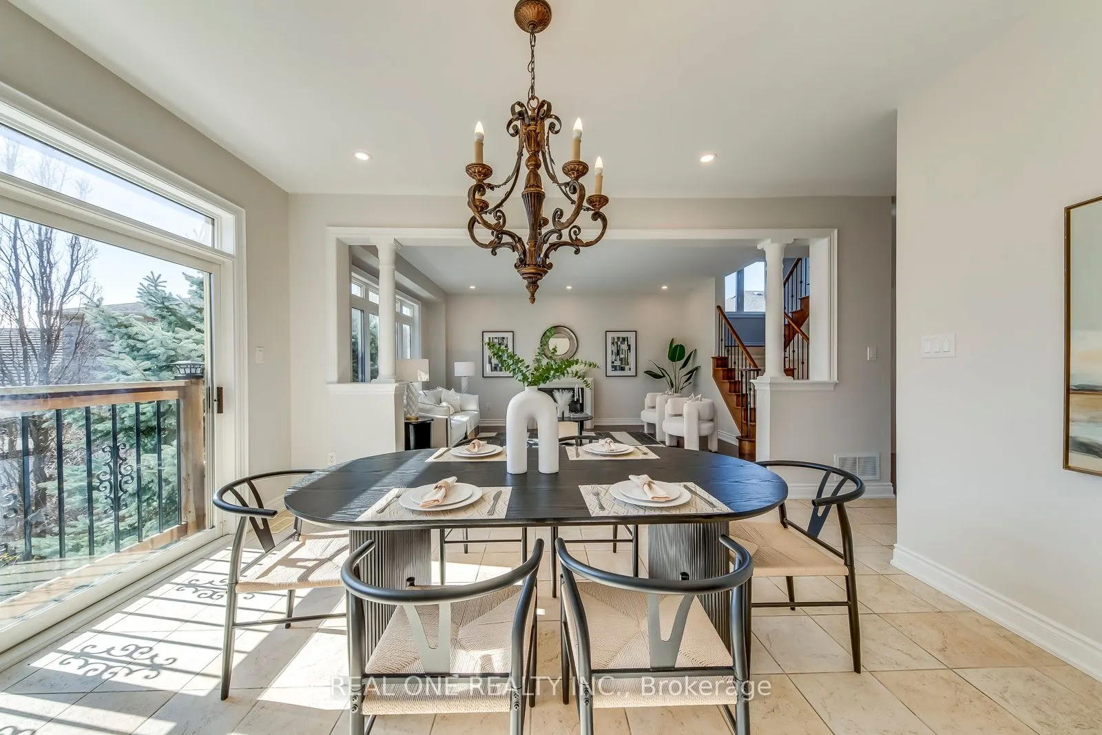 1426 Redwing Court