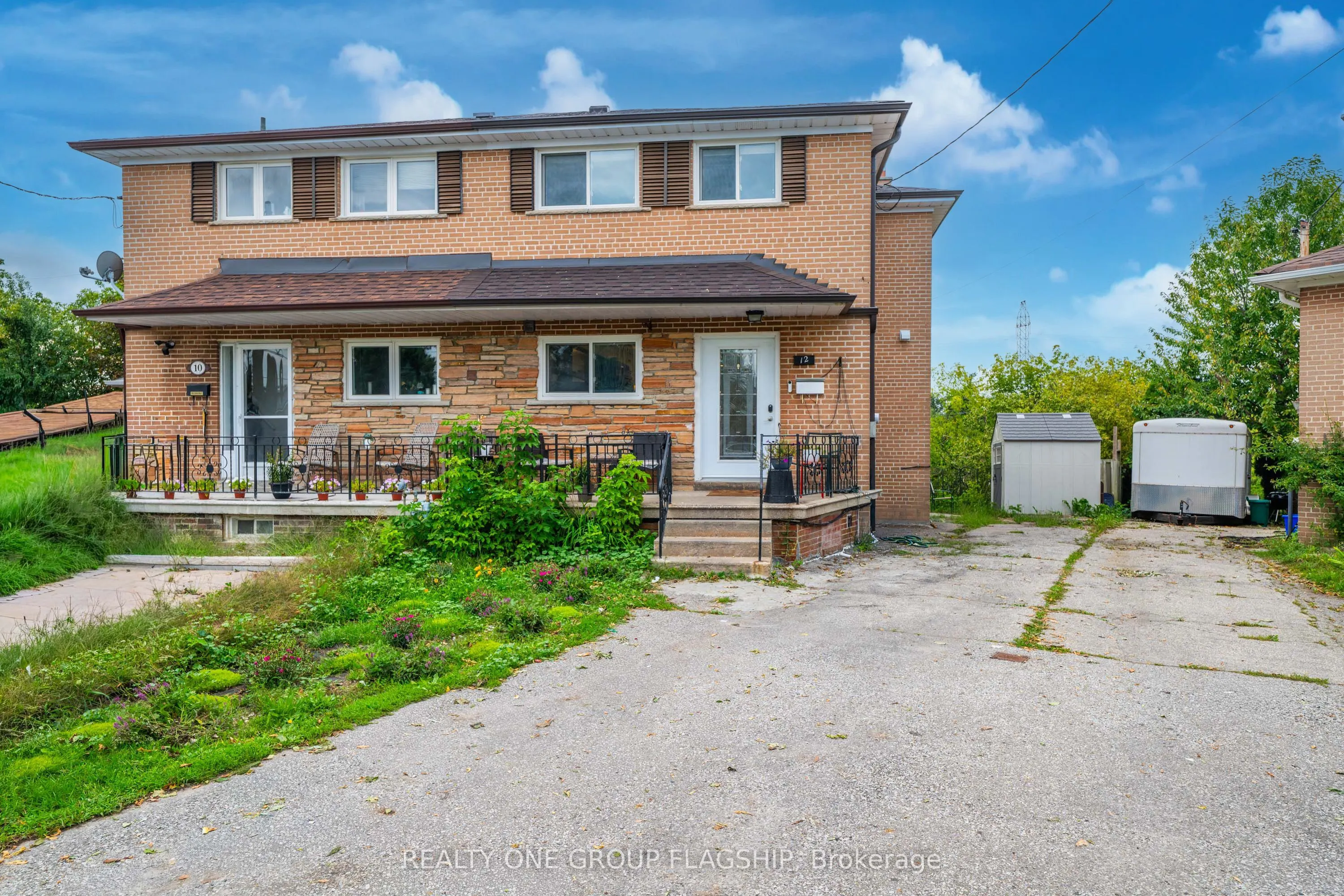 12 Azalea Court