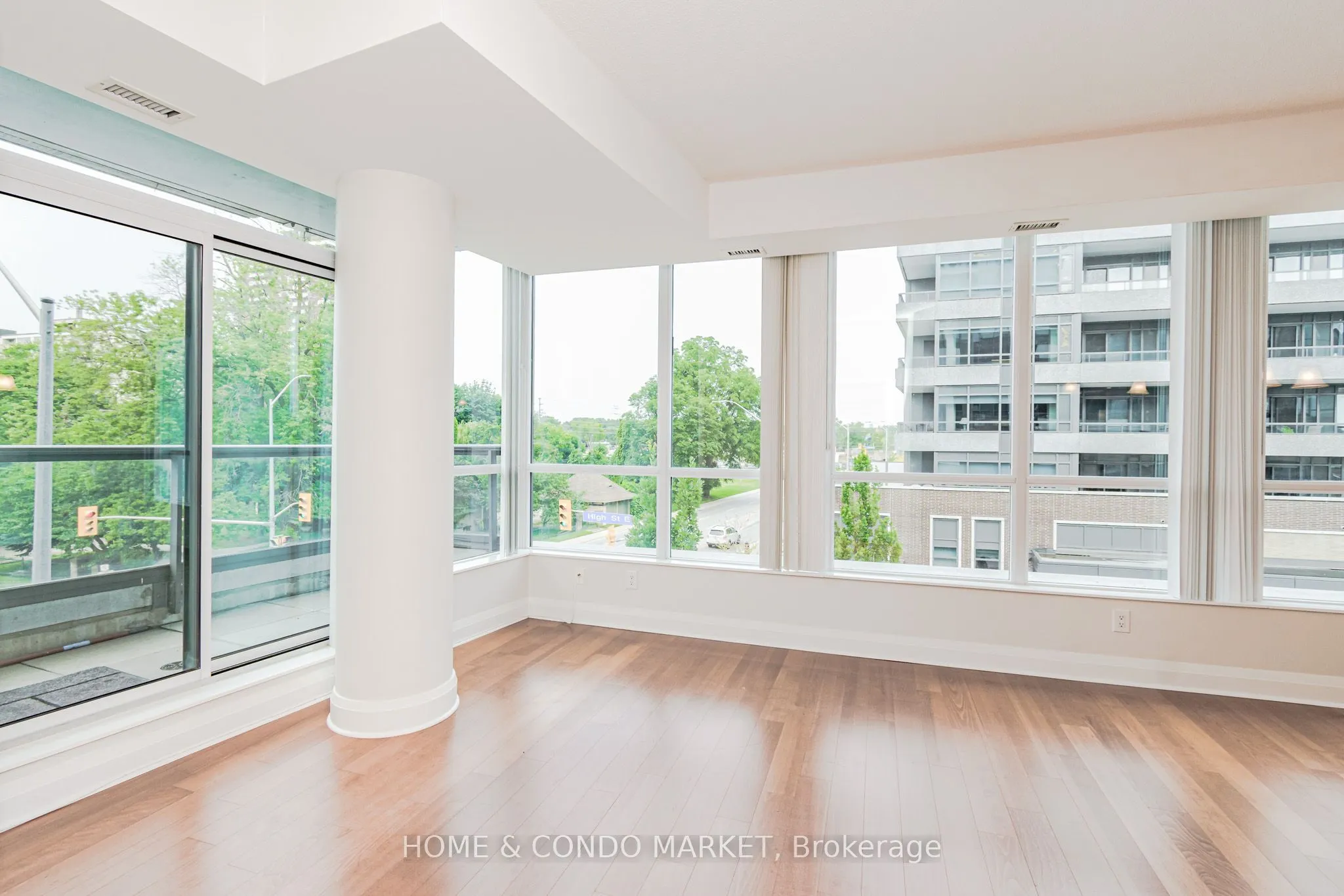 1 Hurontario Street #315