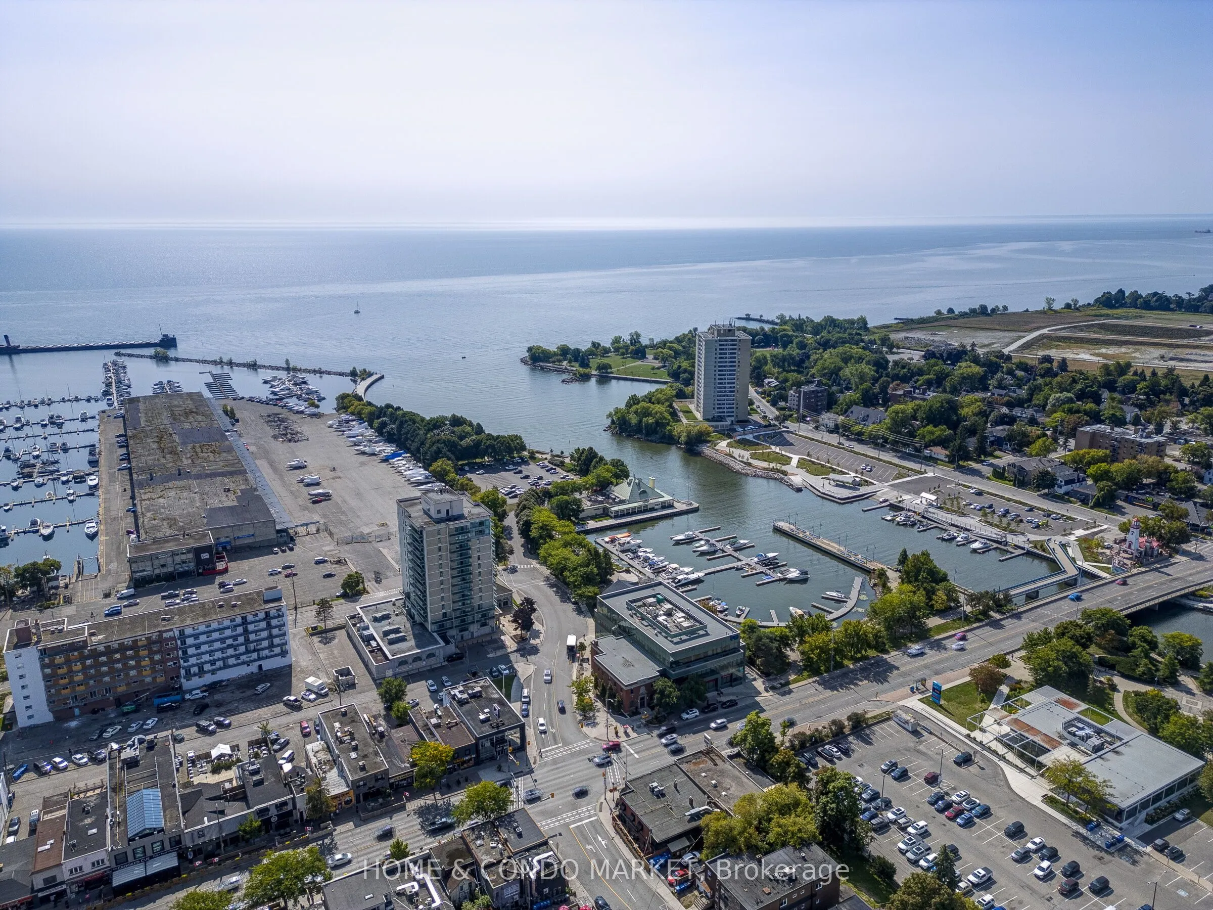 1 Hurontario Street #315