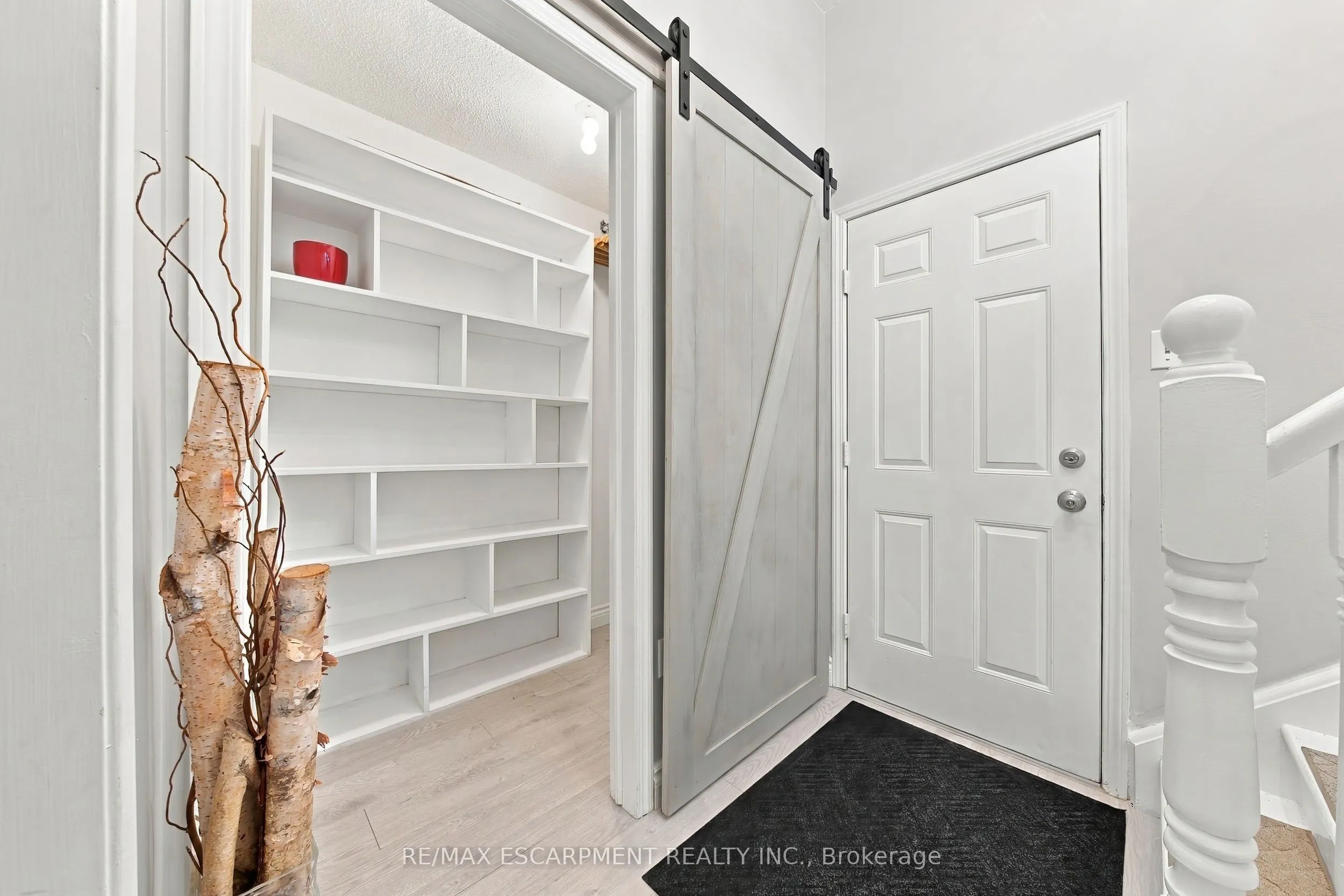 2239 Prescott Place