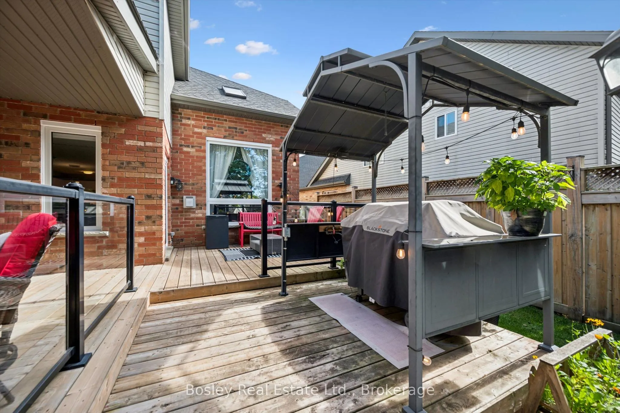 26 Glengarry Road