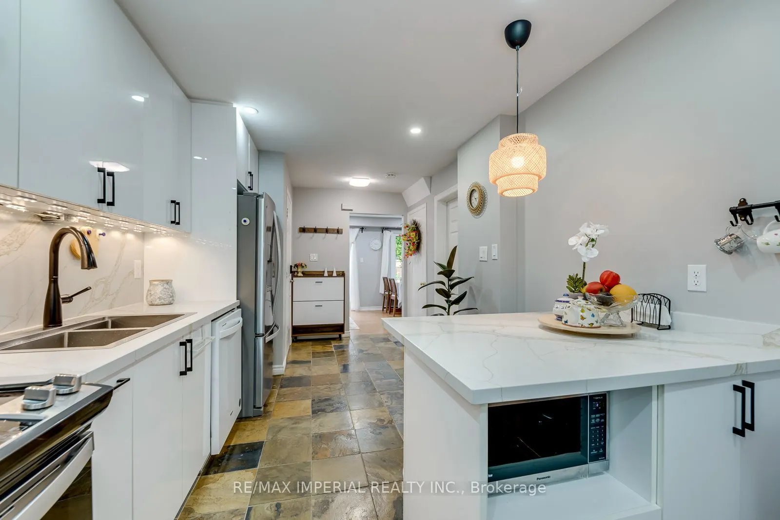 1107 Gable Drive