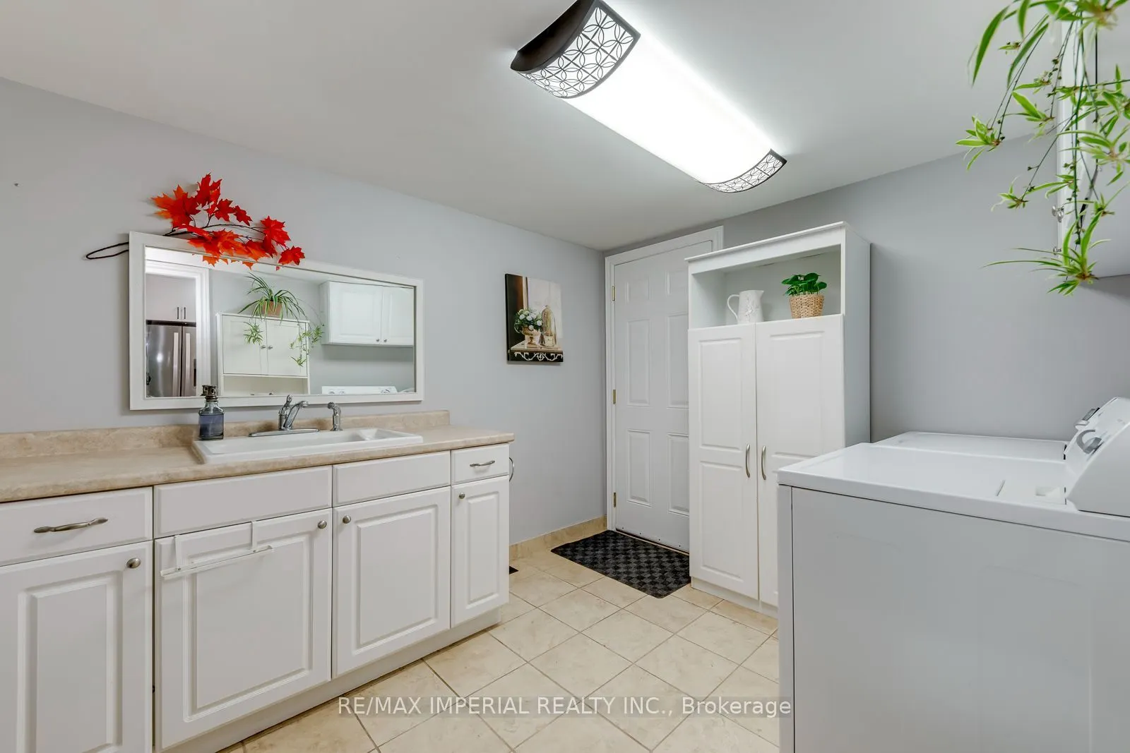 1107 Gable Drive