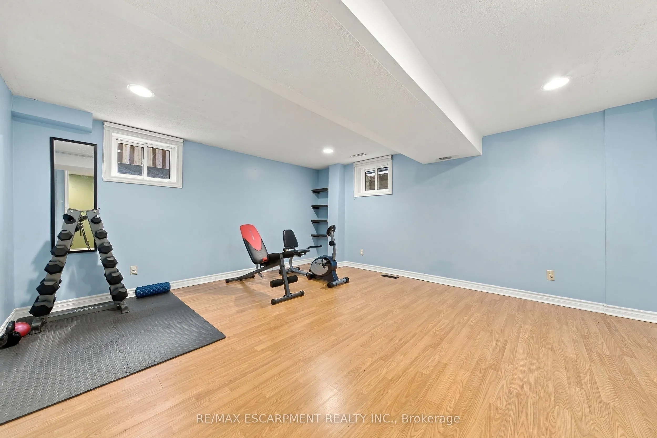 3453 Hannibal Road