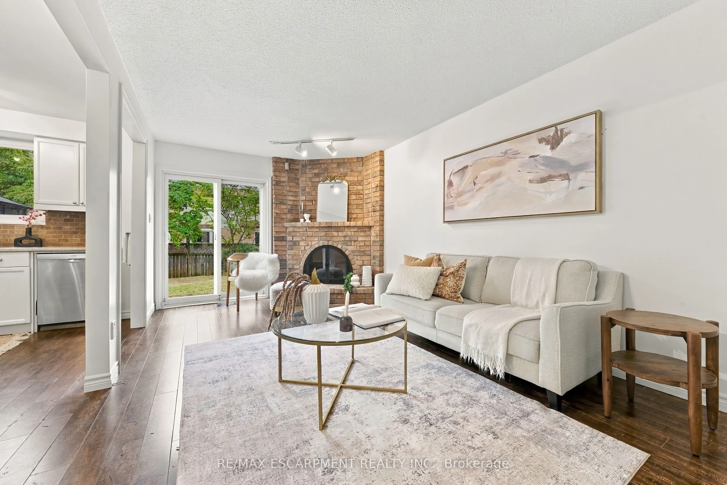 3453 Hannibal Road