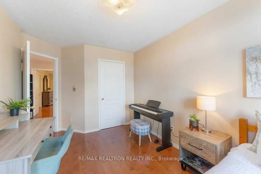5525 Palmerston Crescent #45