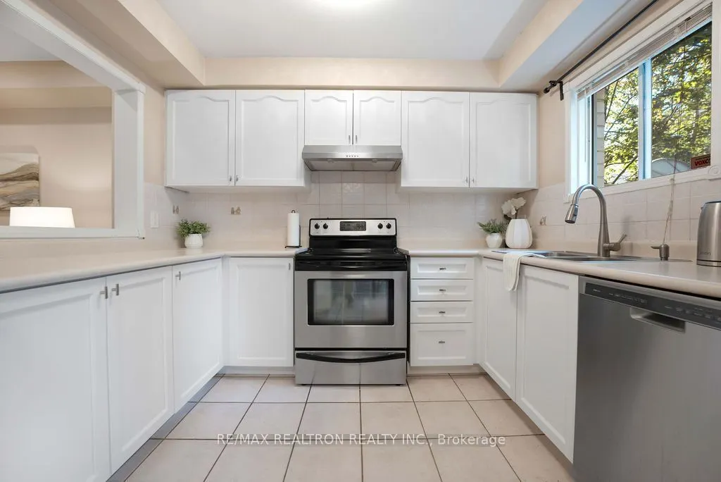 5525 Palmerston Crescent #45