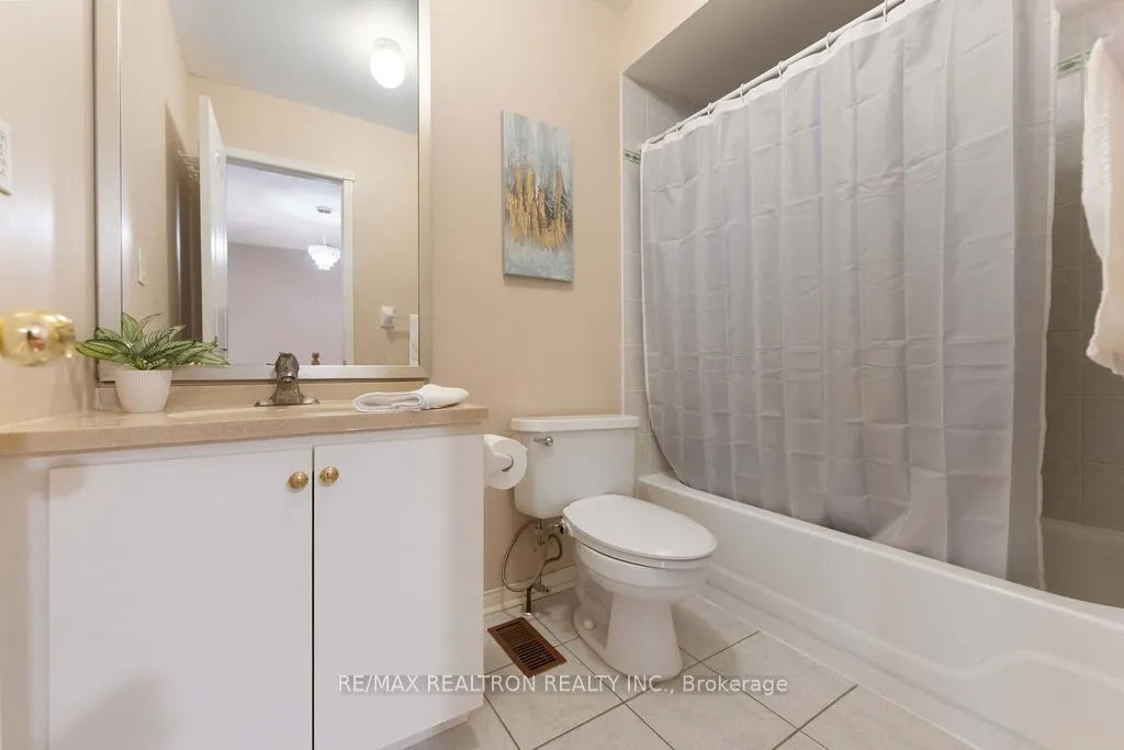 5525 Palmerston Crescent #45