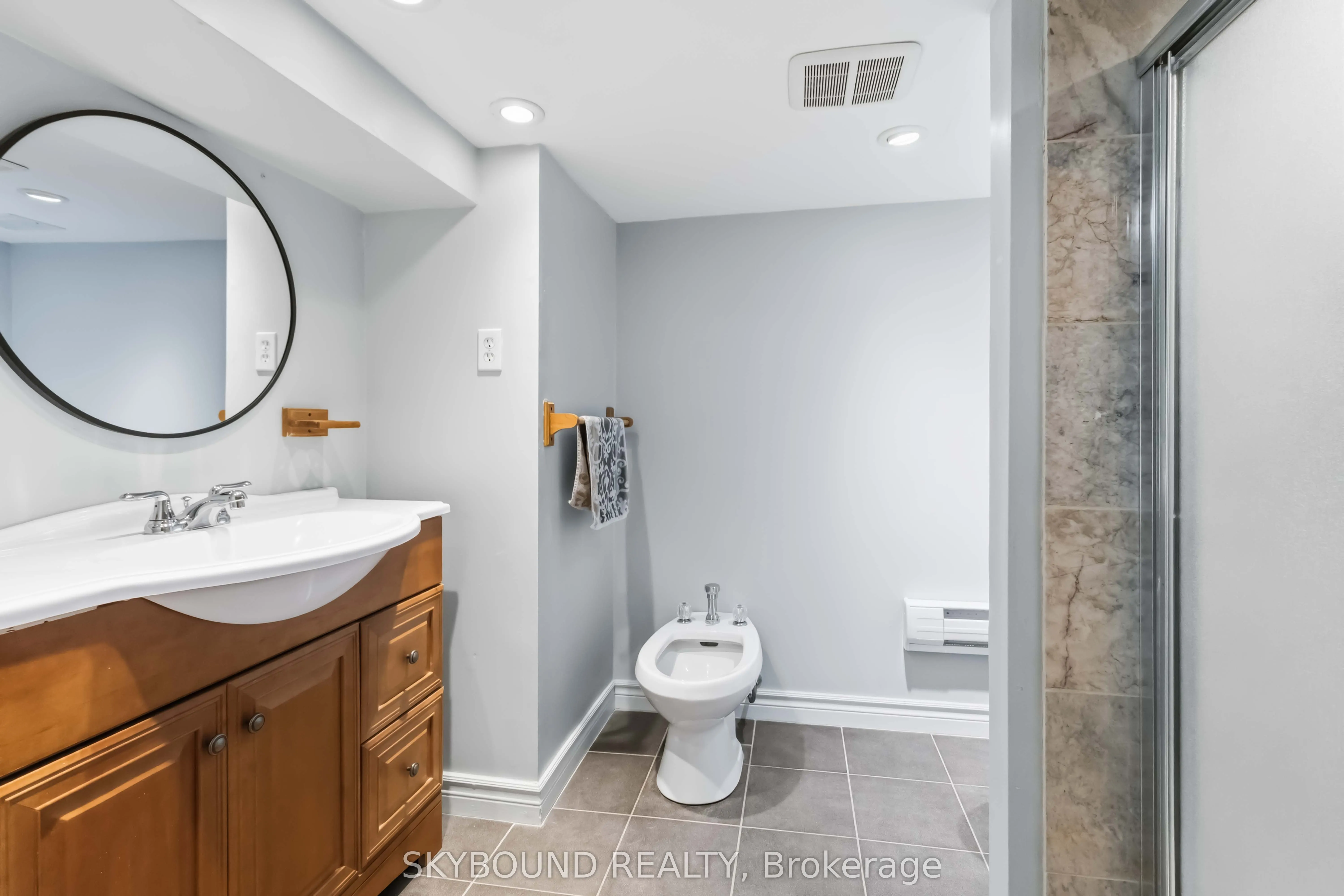 2711 Spruce Needle Court