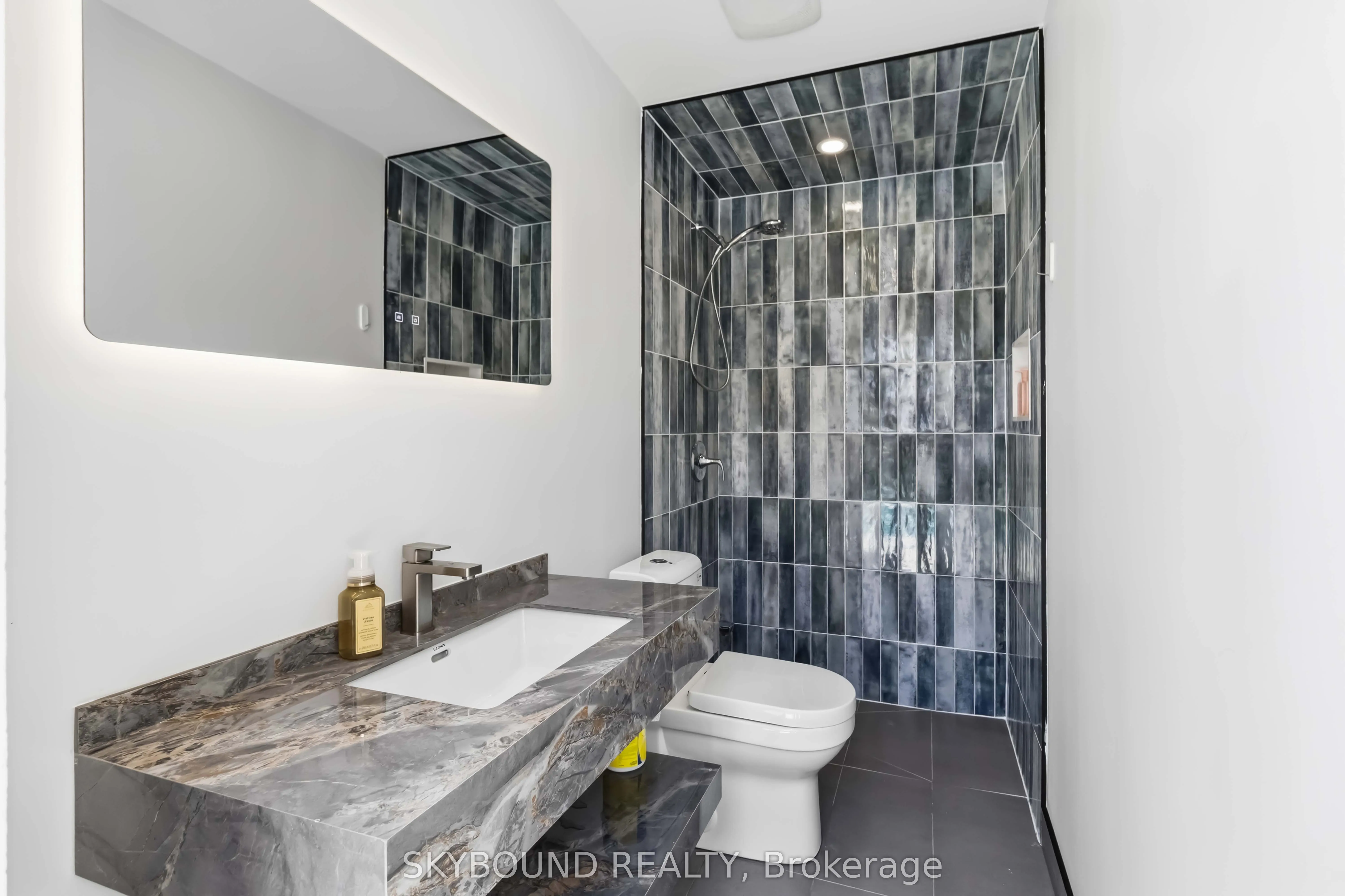 2711 Spruce Needle Court