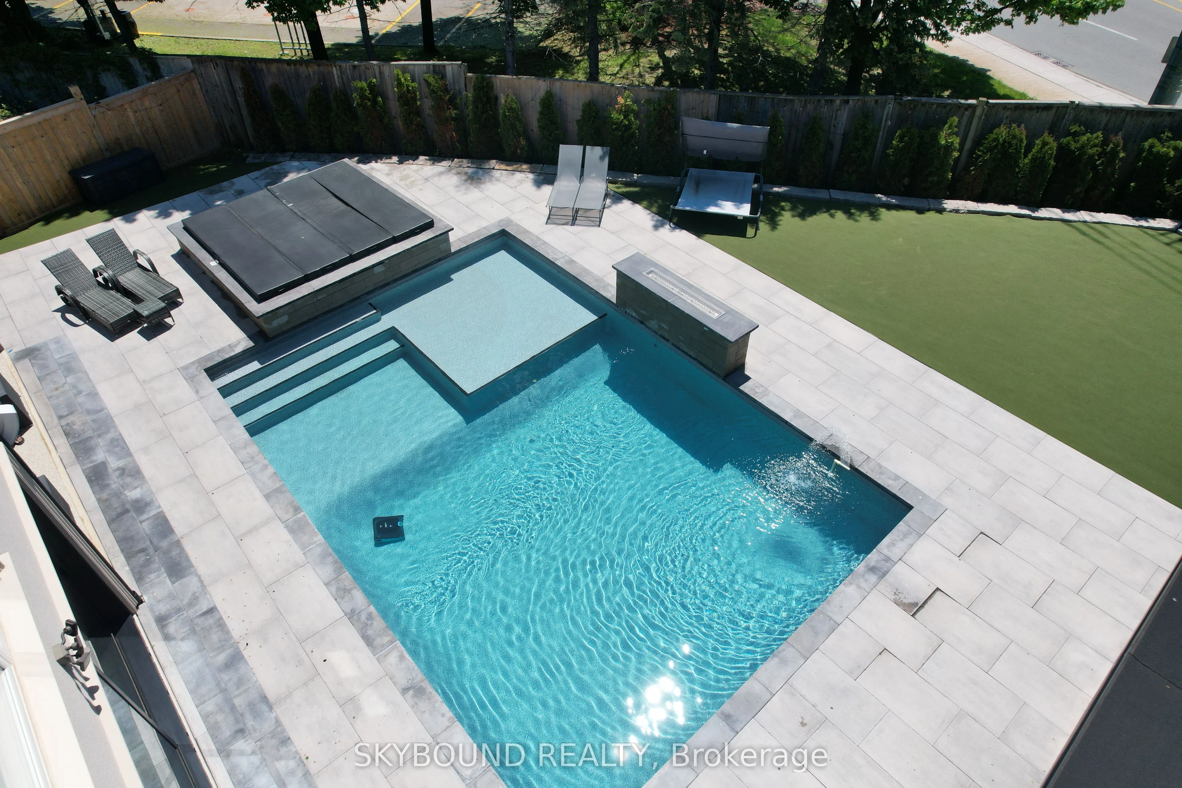 2711 Spruce Needle Court