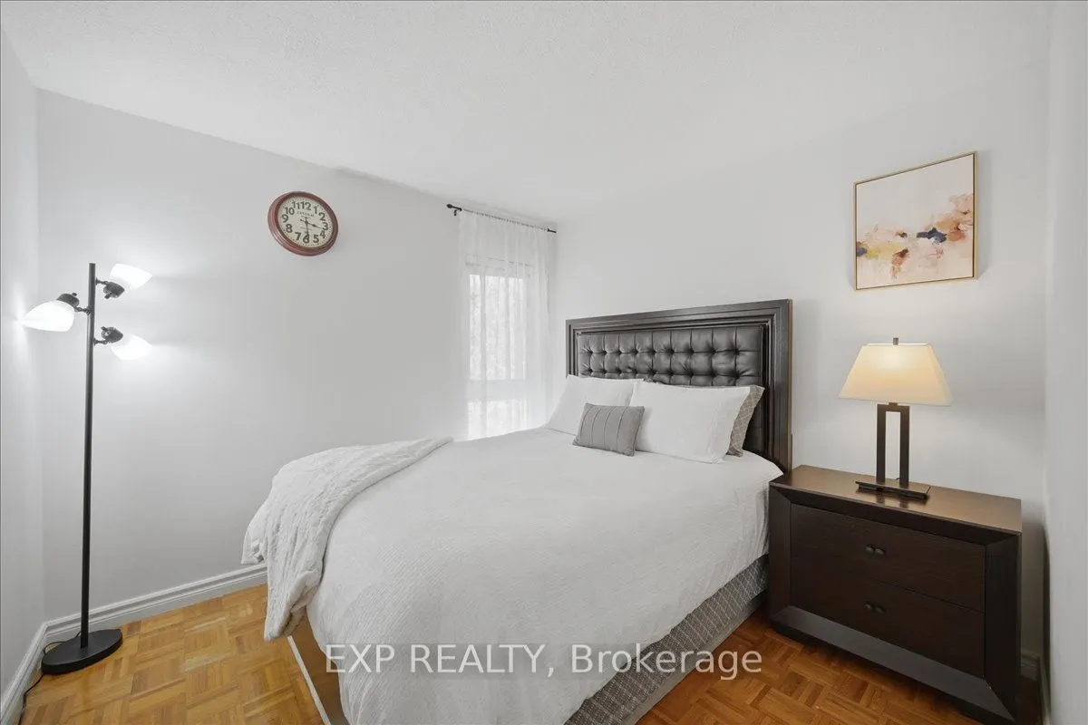 1055 Dundas Street E #167