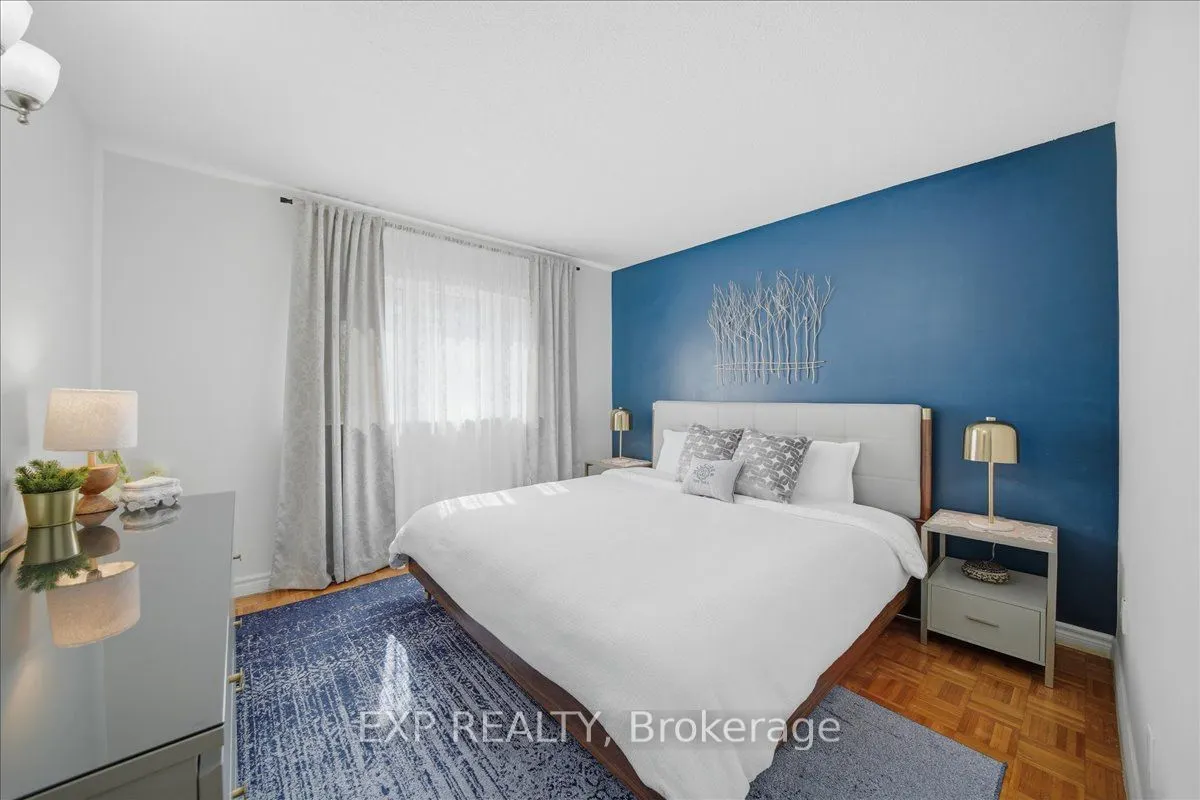 1055 Dundas Street E #167