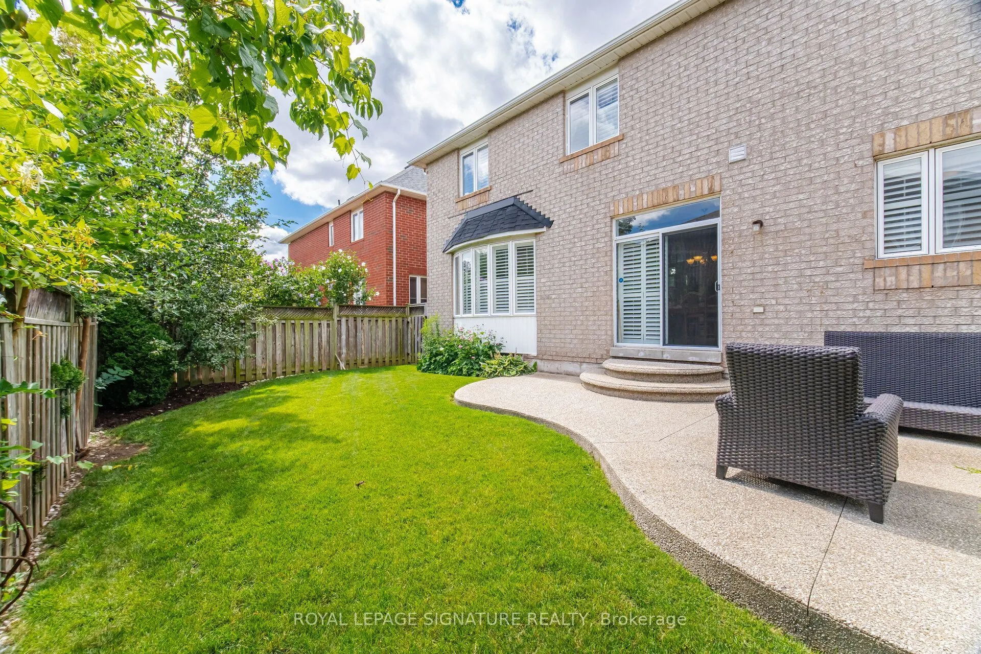 2215 Lapsley Crescent